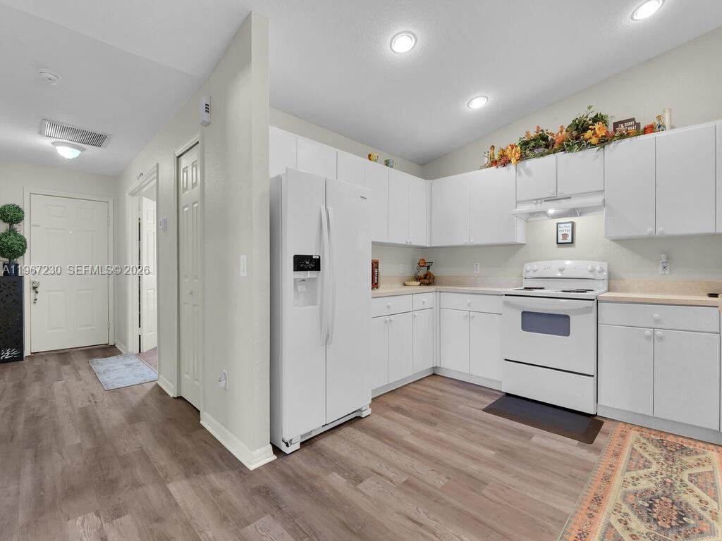 CAPE CORAL - Residential Income