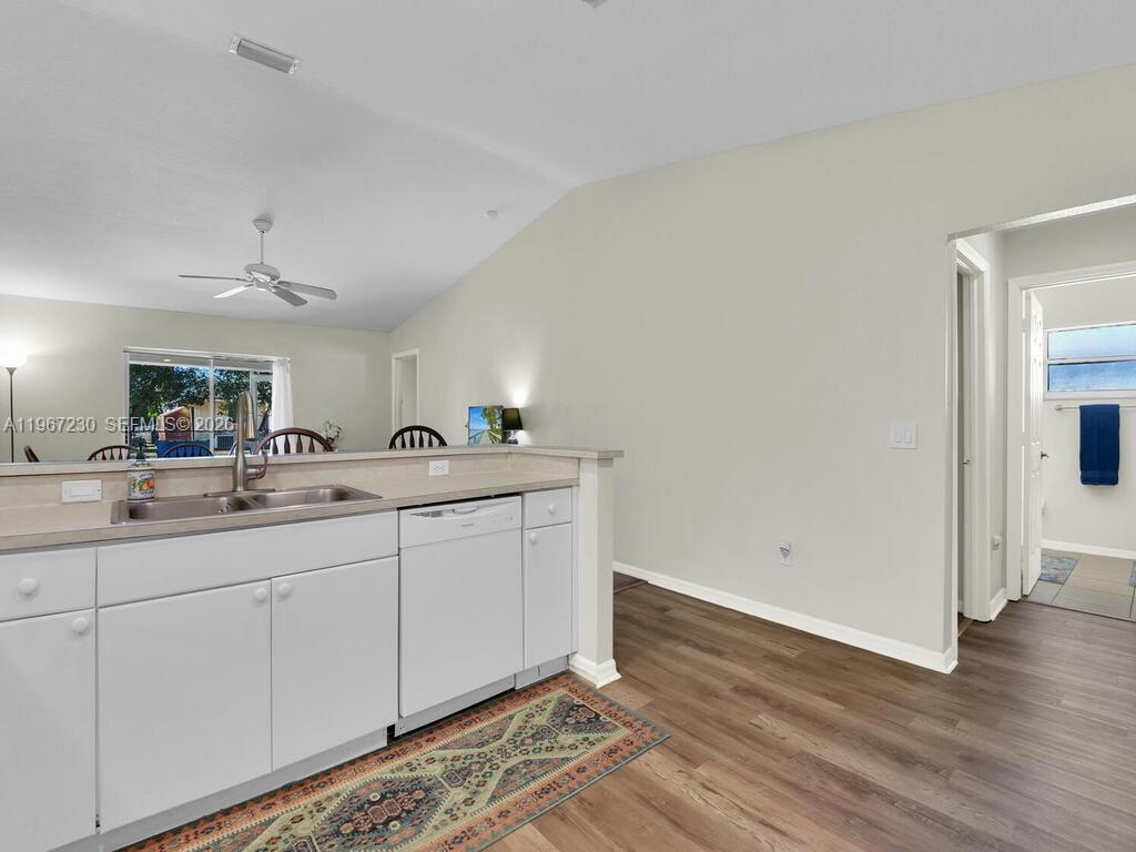 CAPE CORAL - Residential Income