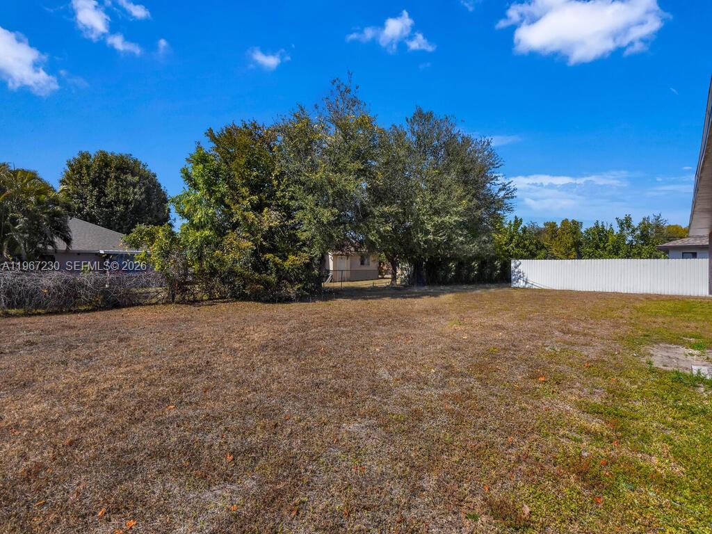 CAPE CORAL - Residential Income
