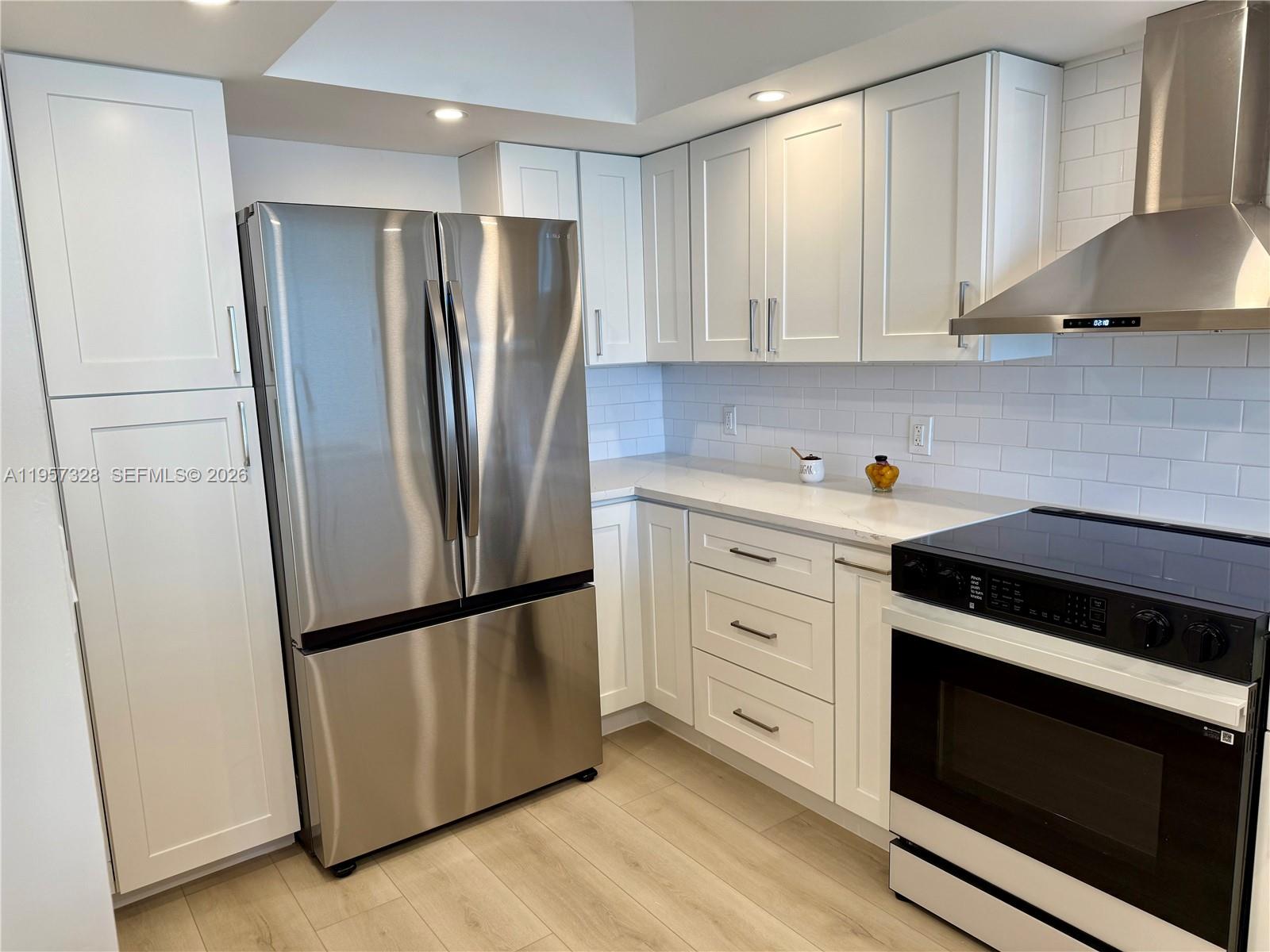 CORONADO CONDO- TOWER II - Residential