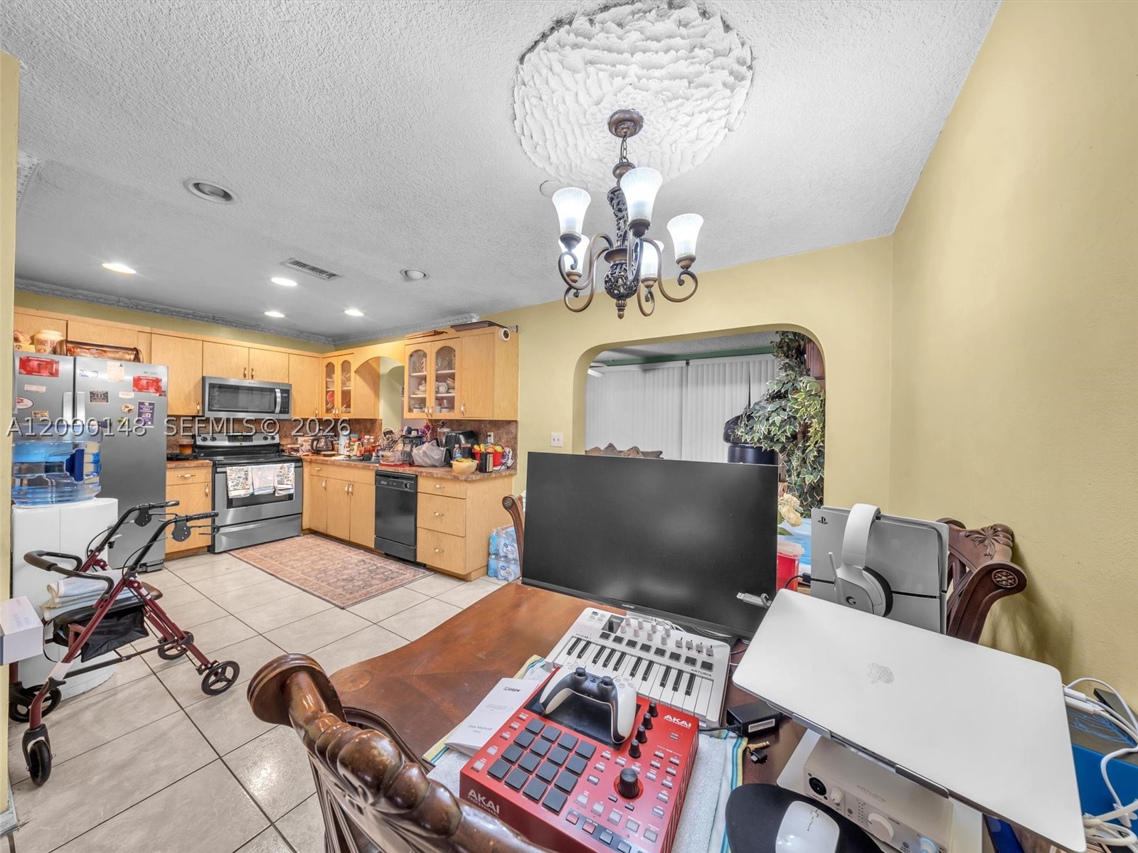 OAKLAND ESTATES 2ND SEC - Residential