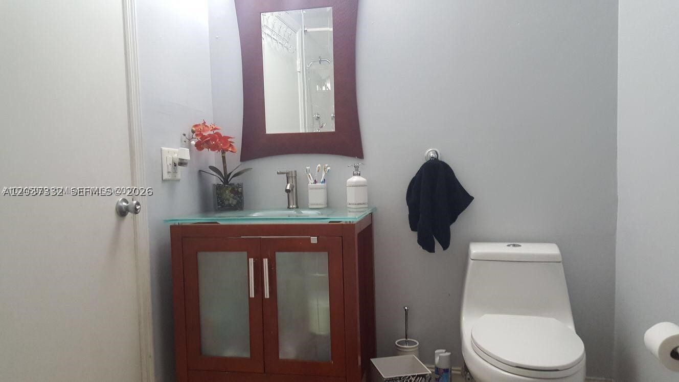 STRAWBERRY FIELD SUB - Residential Lease
