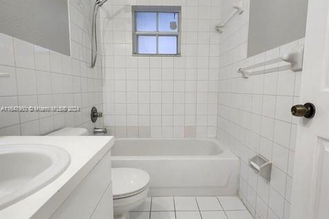 MOODY DRIVE ESTATES - Residential Lease