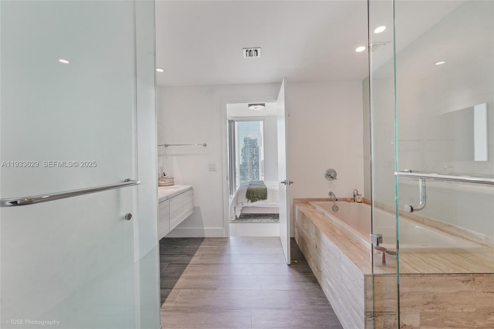BISCAYNE BEACH CONDO - Residential