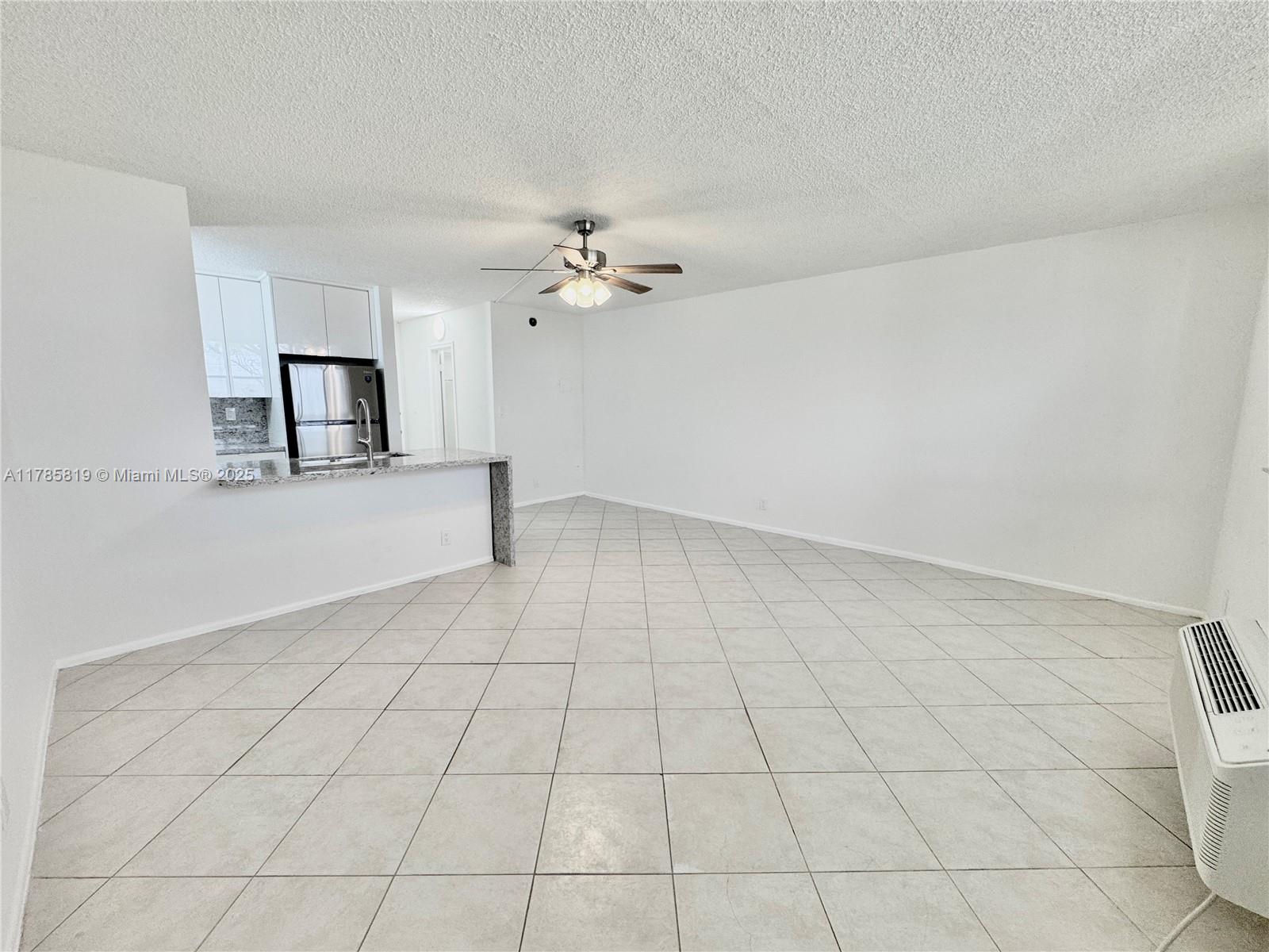CORAL SPRINGS TOWER CLUB - Residential Lease