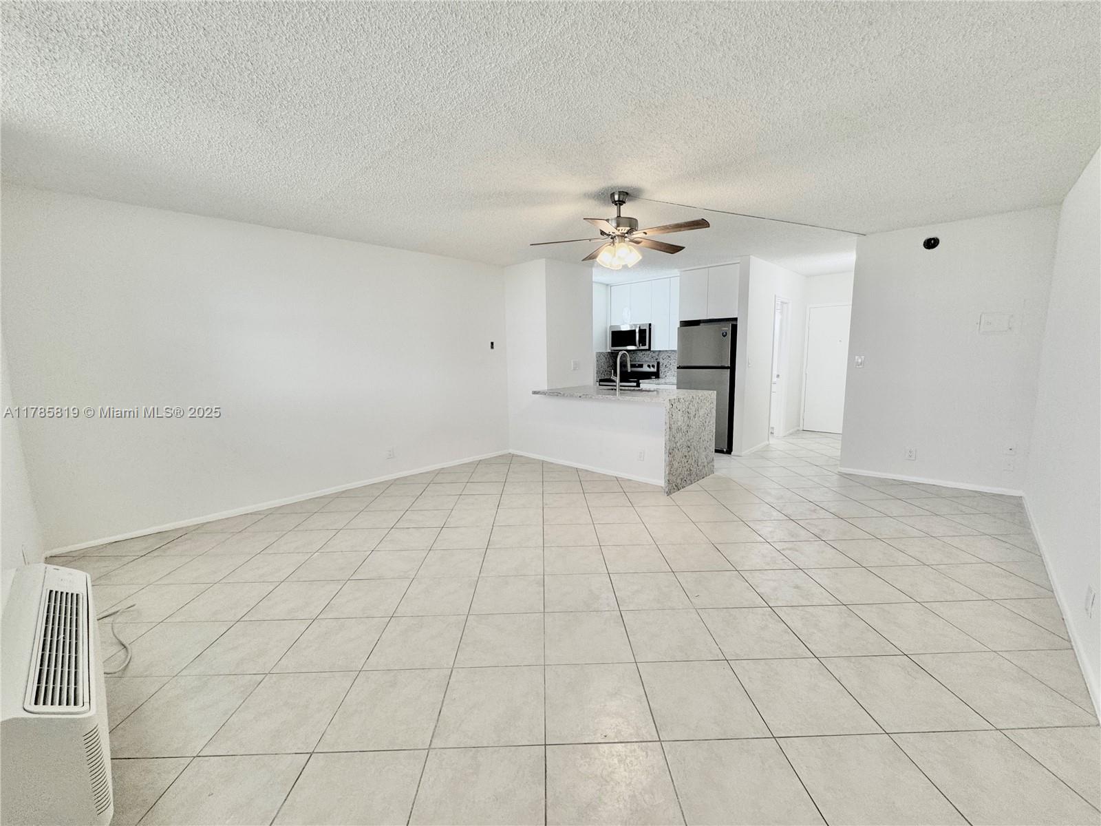 CORAL SPRINGS TOWER CLUB - Residential Lease