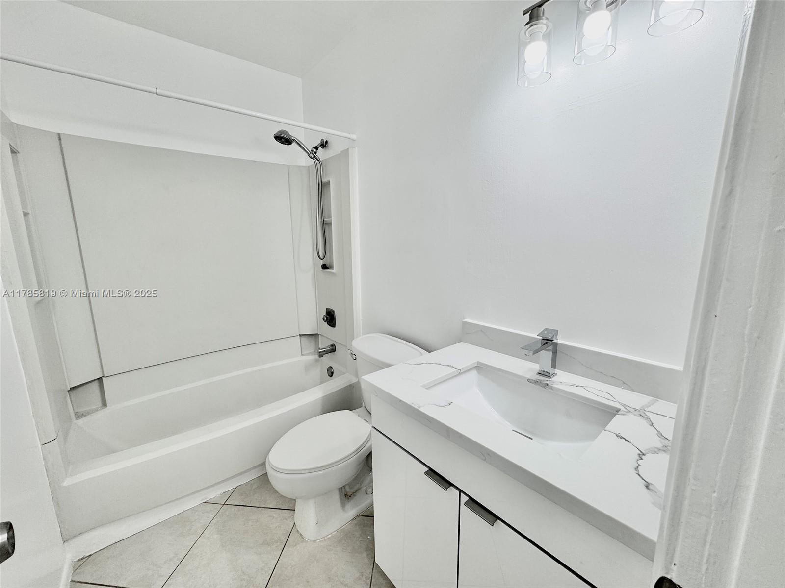 CORAL SPRINGS TOWER CLUB - Residential Lease