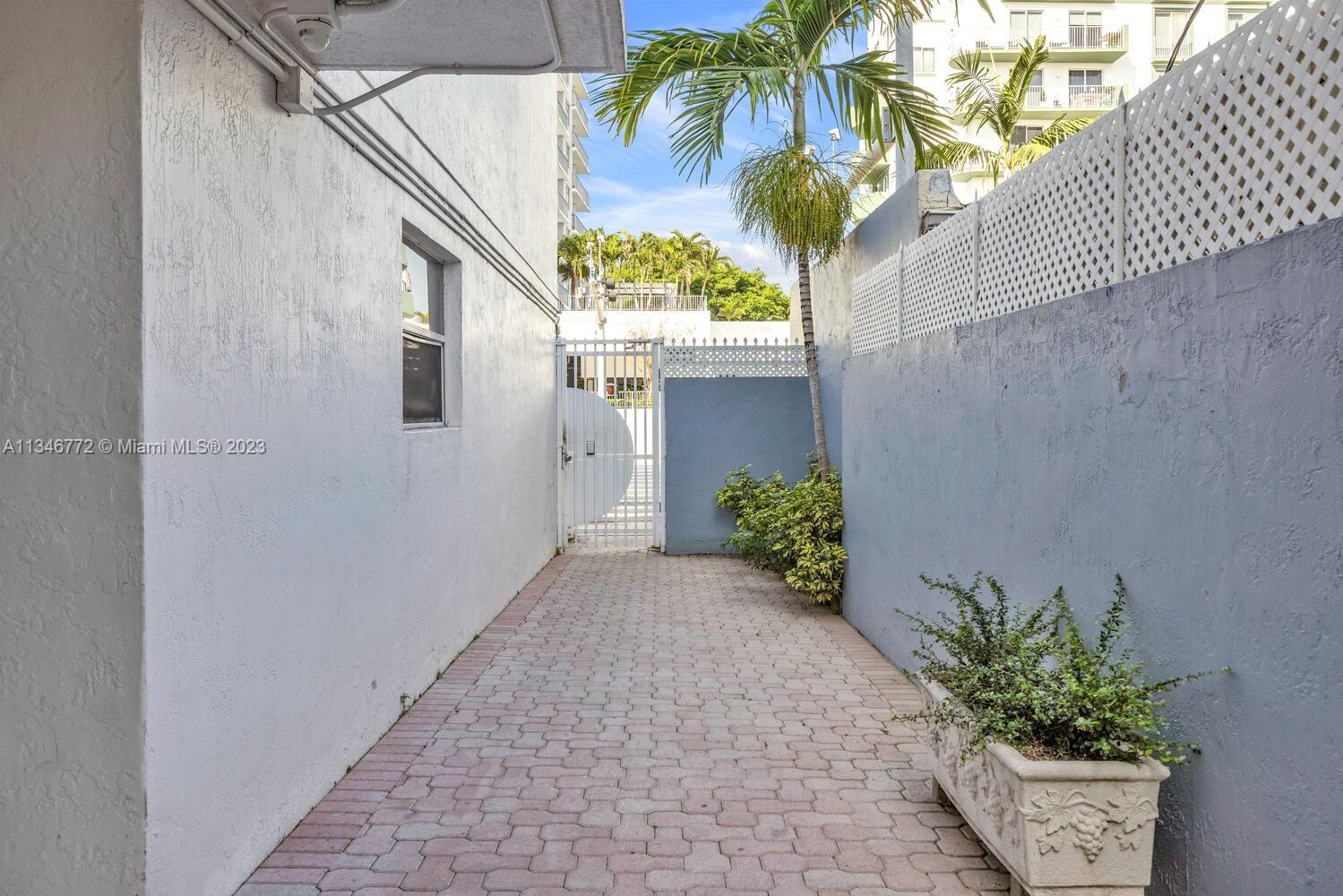 MARBELLA BY THE GROVE CON - Residential Lease