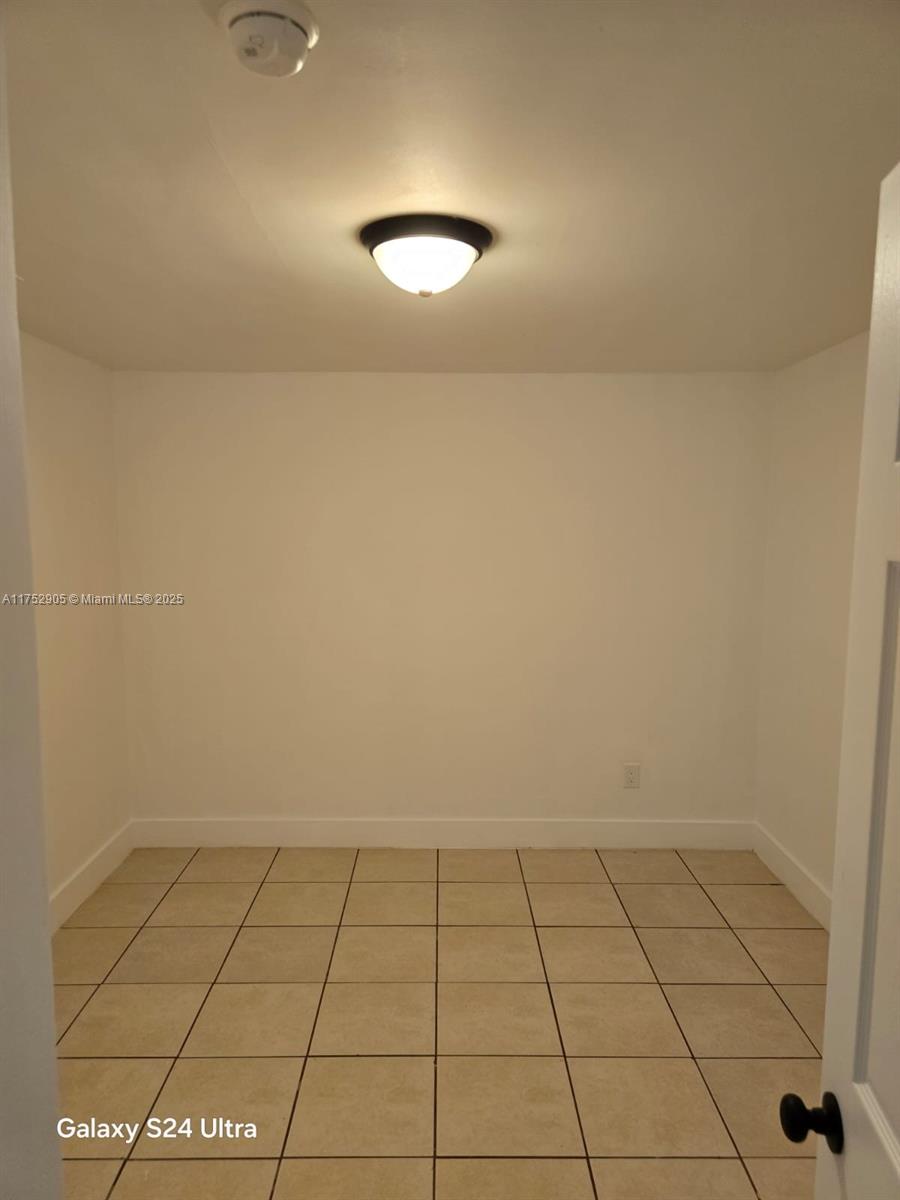 SEAPINES - Residential Lease