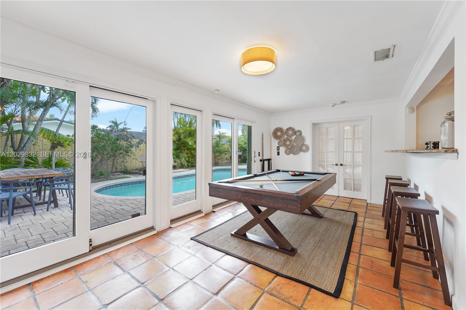 IMPERIAL POINT 3RD SEC - Residential
