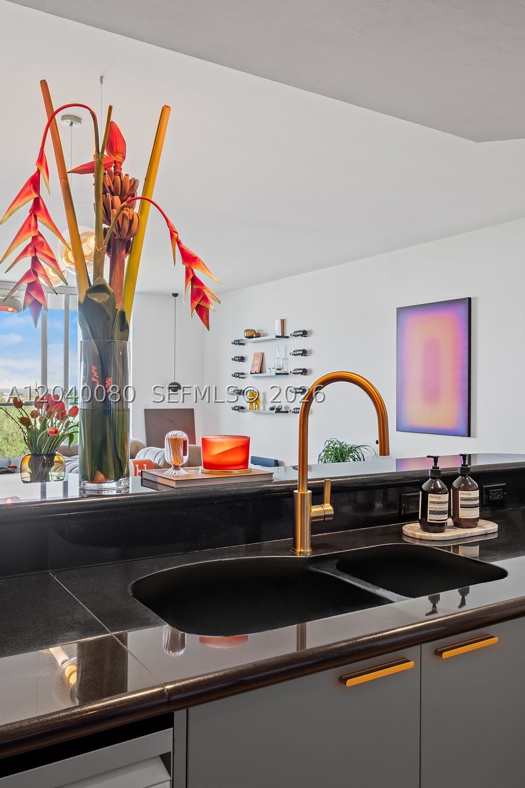THE OAKS I CONDO - Residential