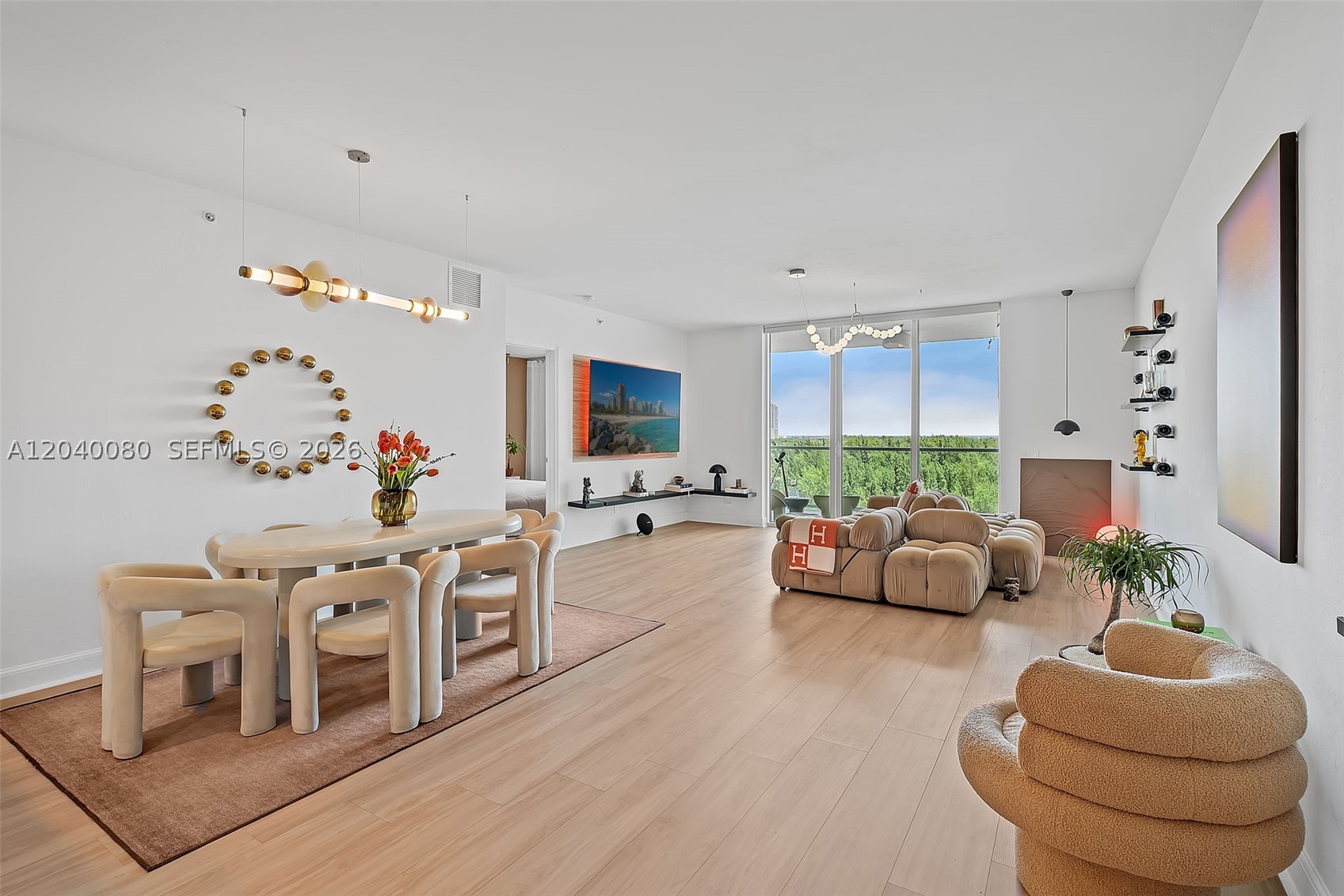 THE OAKS I CONDO - Residential