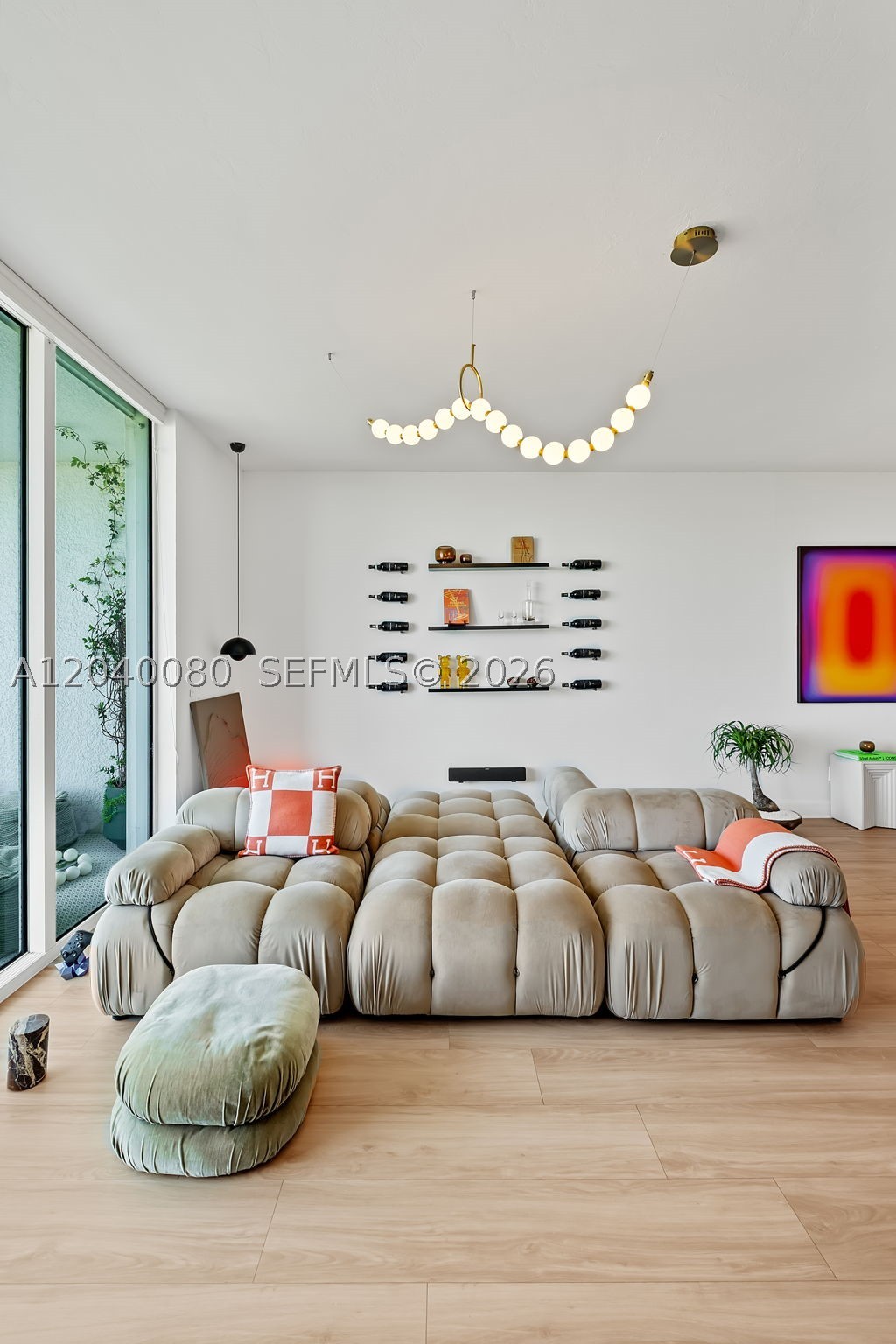 THE OAKS I CONDO - Residential