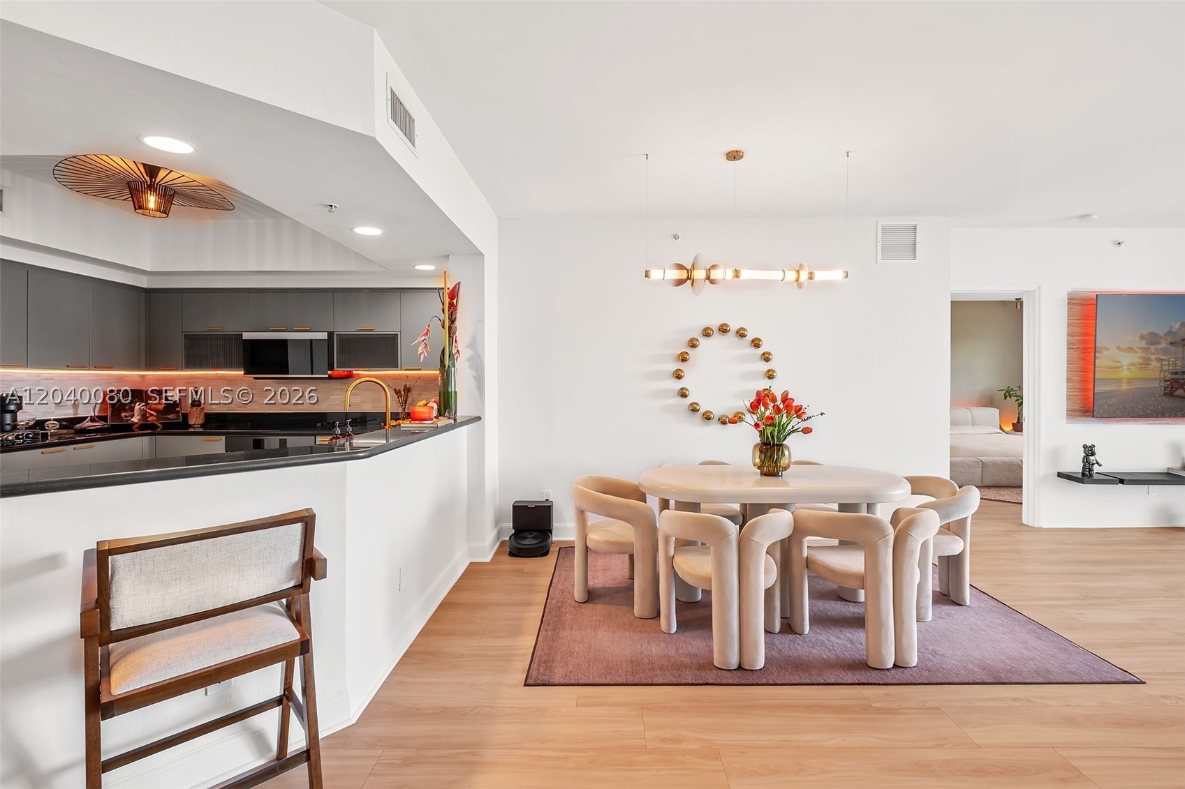 THE OAKS I CONDO - Residential