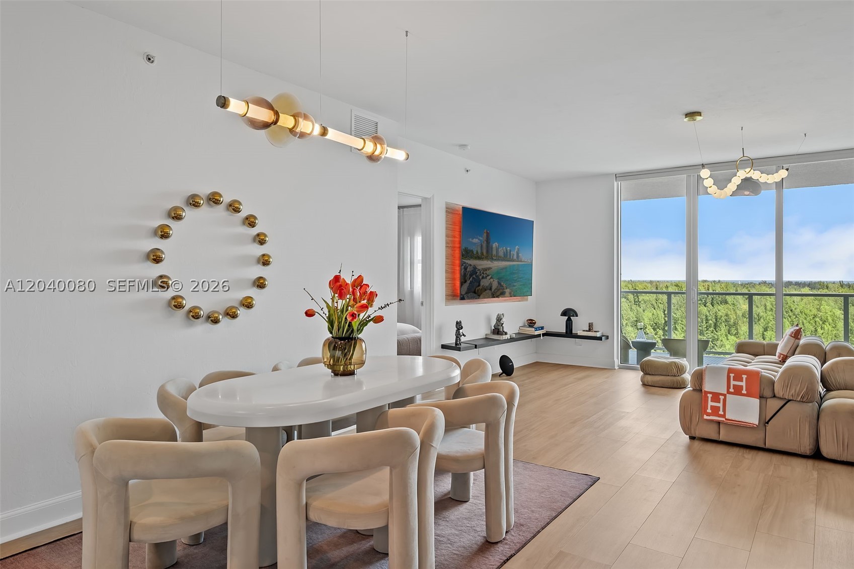 THE OAKS I CONDO - Residential