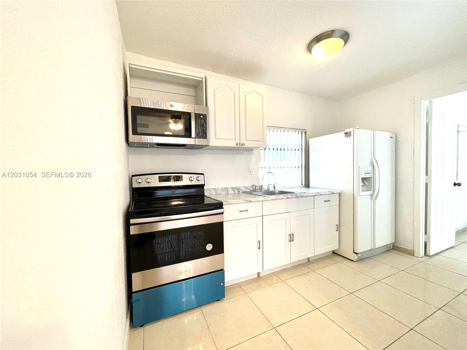 LAUDERDALE - Residential