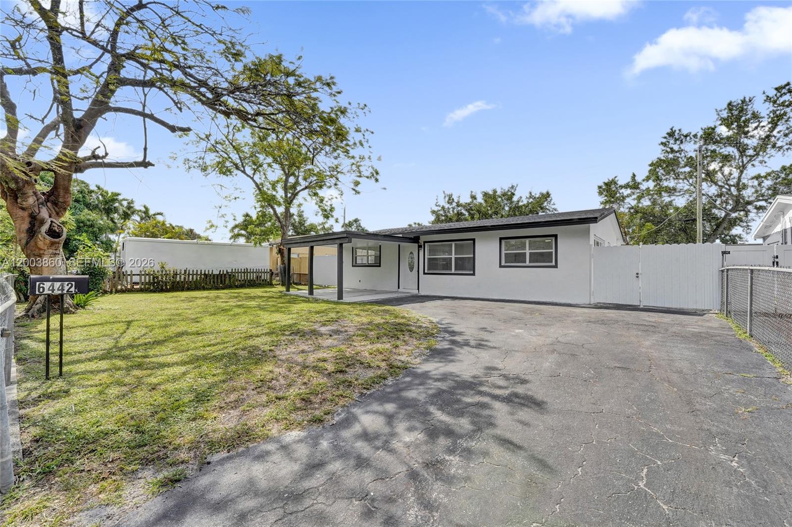 LINWOOD GARDENS - Residential