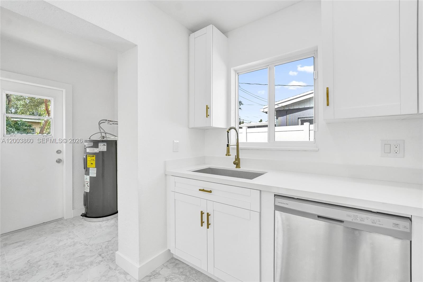 LINWOOD GARDENS - Residential
