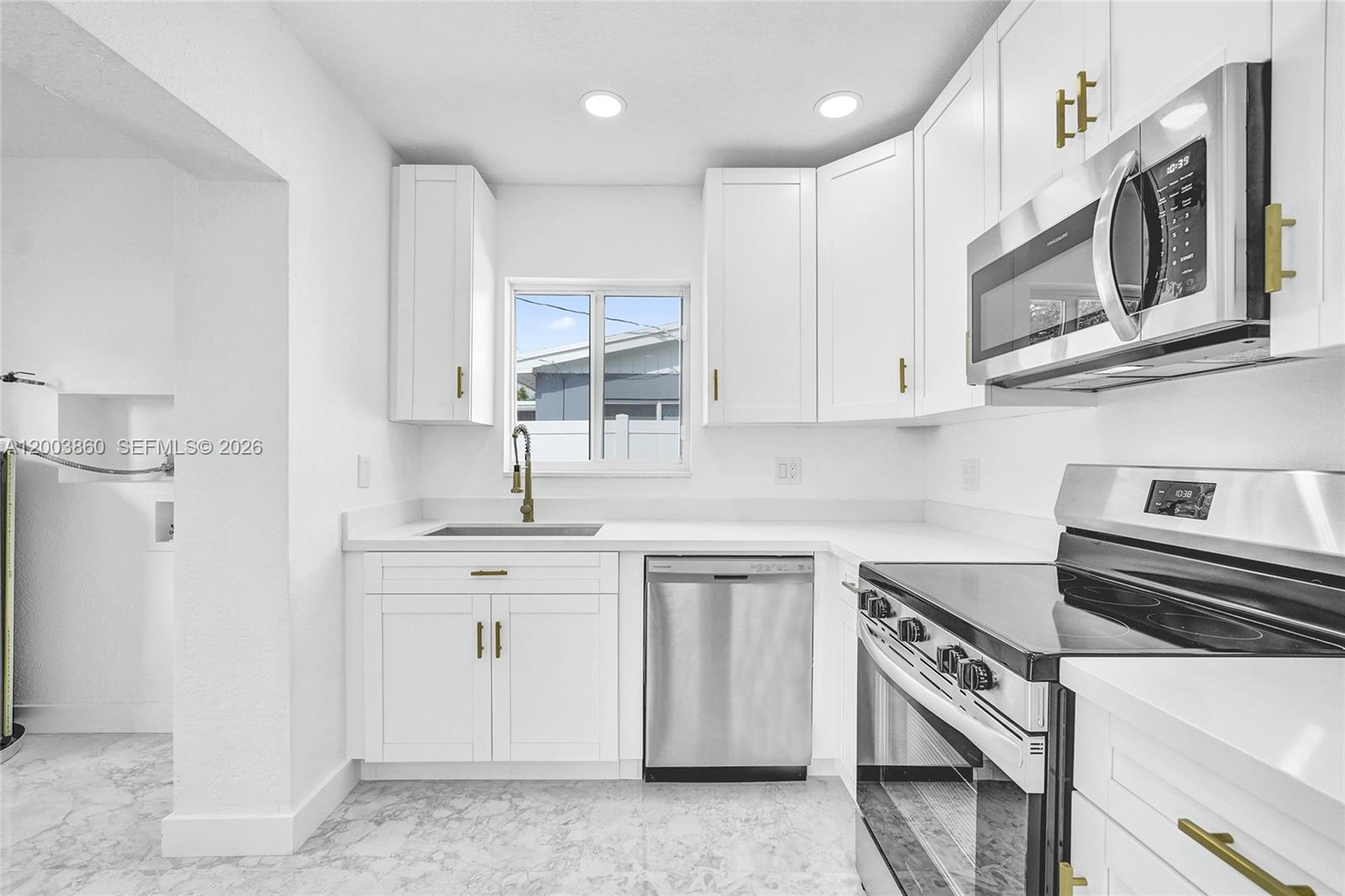 LINWOOD GARDENS - Residential