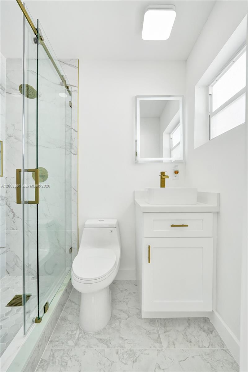 LINWOOD GARDENS - Residential