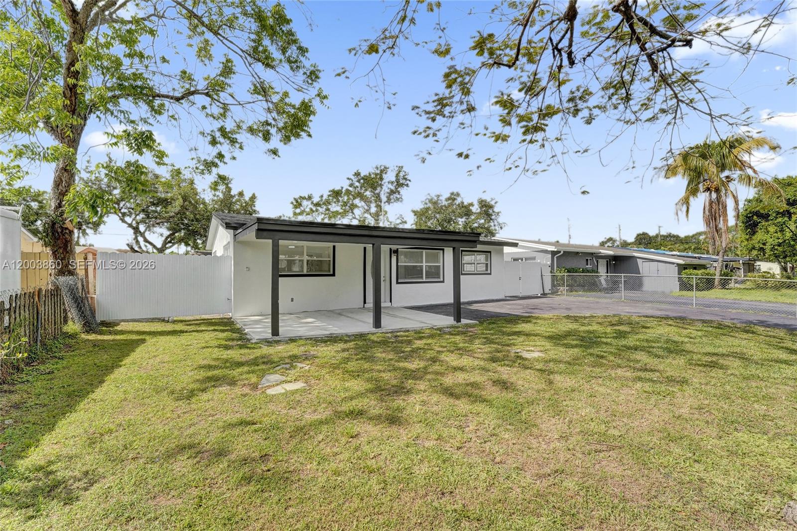 LINWOOD GARDENS - Residential