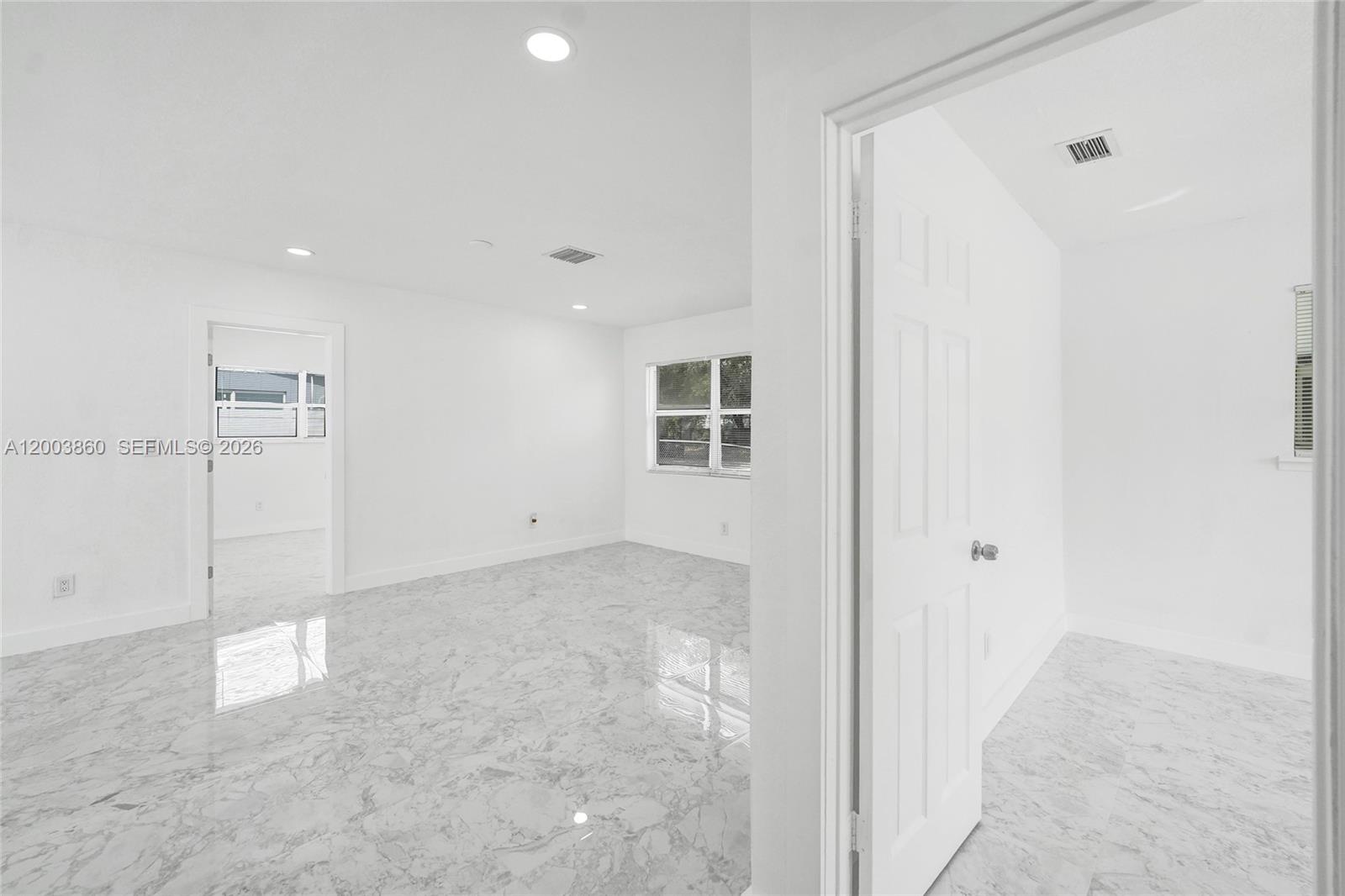 LINWOOD GARDENS - Residential