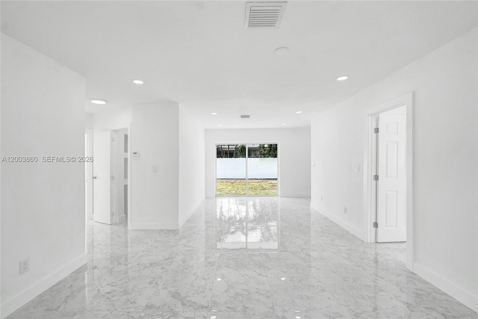 LINWOOD GARDENS - Residential
