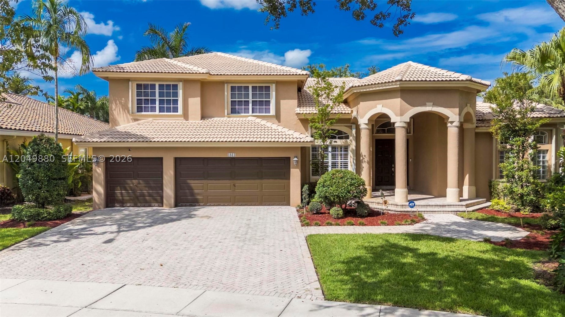 PEMBROKE ISLES III - Residential
