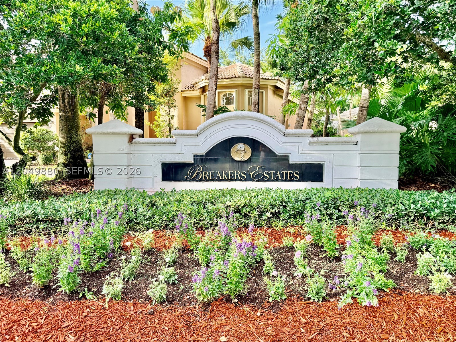 PEMBROKE ISLES III - Residential