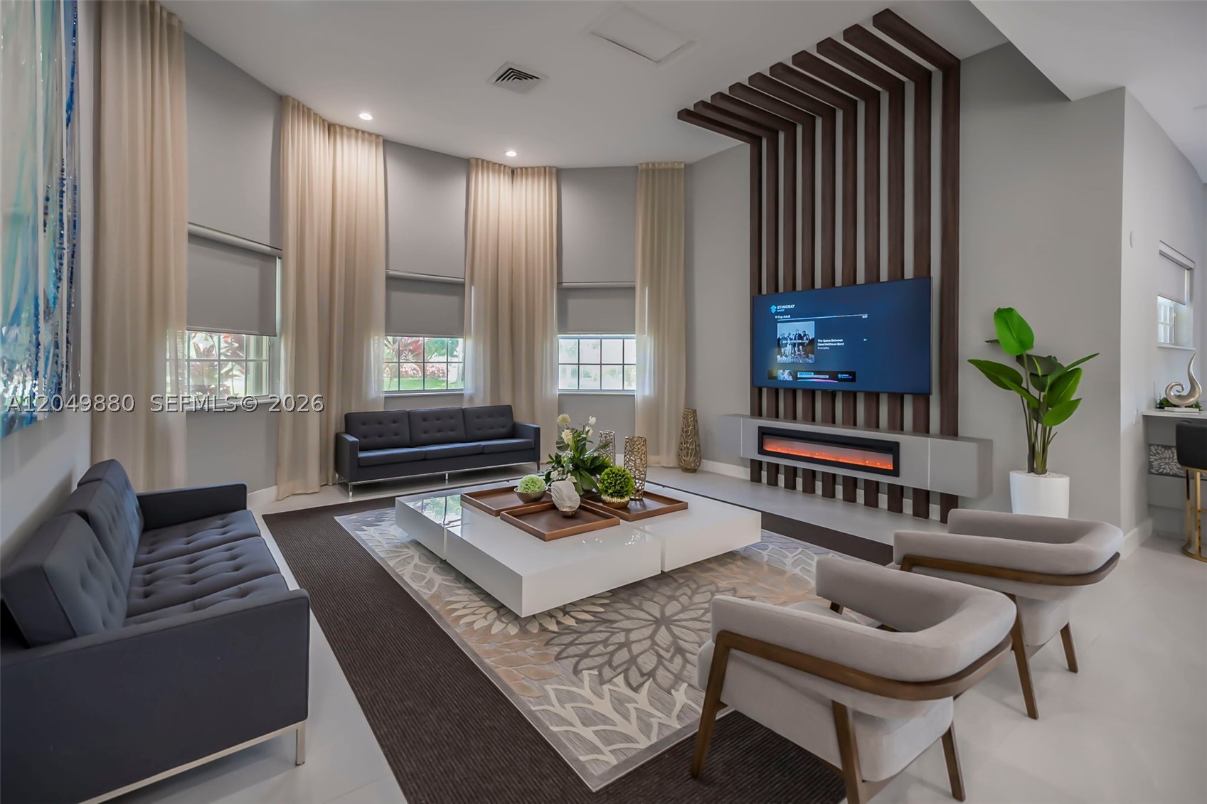 PEMBROKE ISLES III - Residential