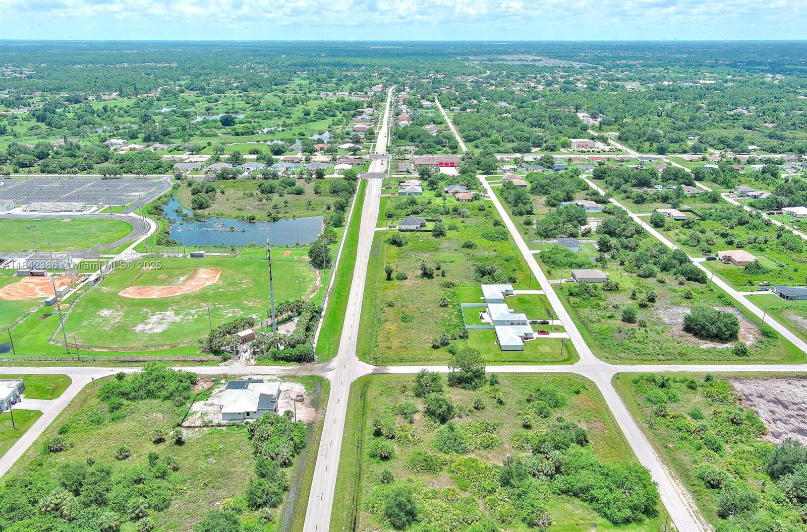 LEHIGH ACRES - Land