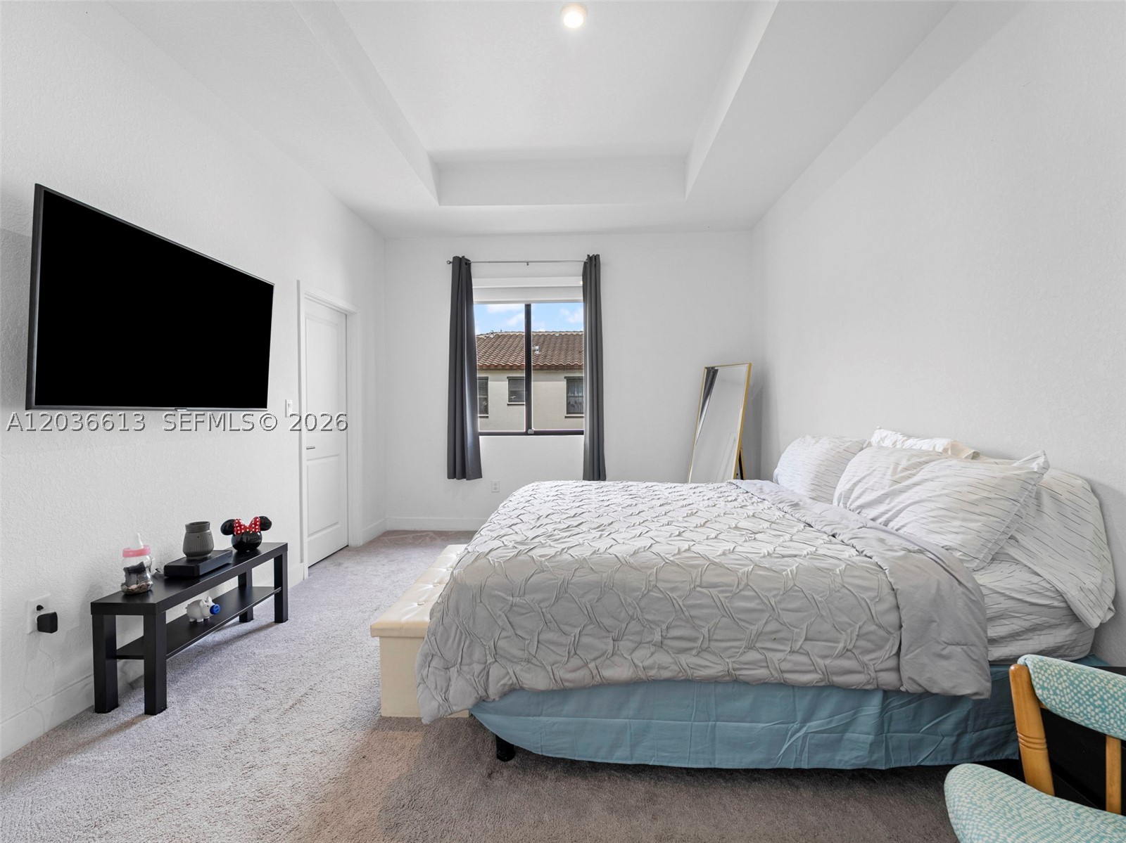 MC RESIDENTIAL - Residential Lease