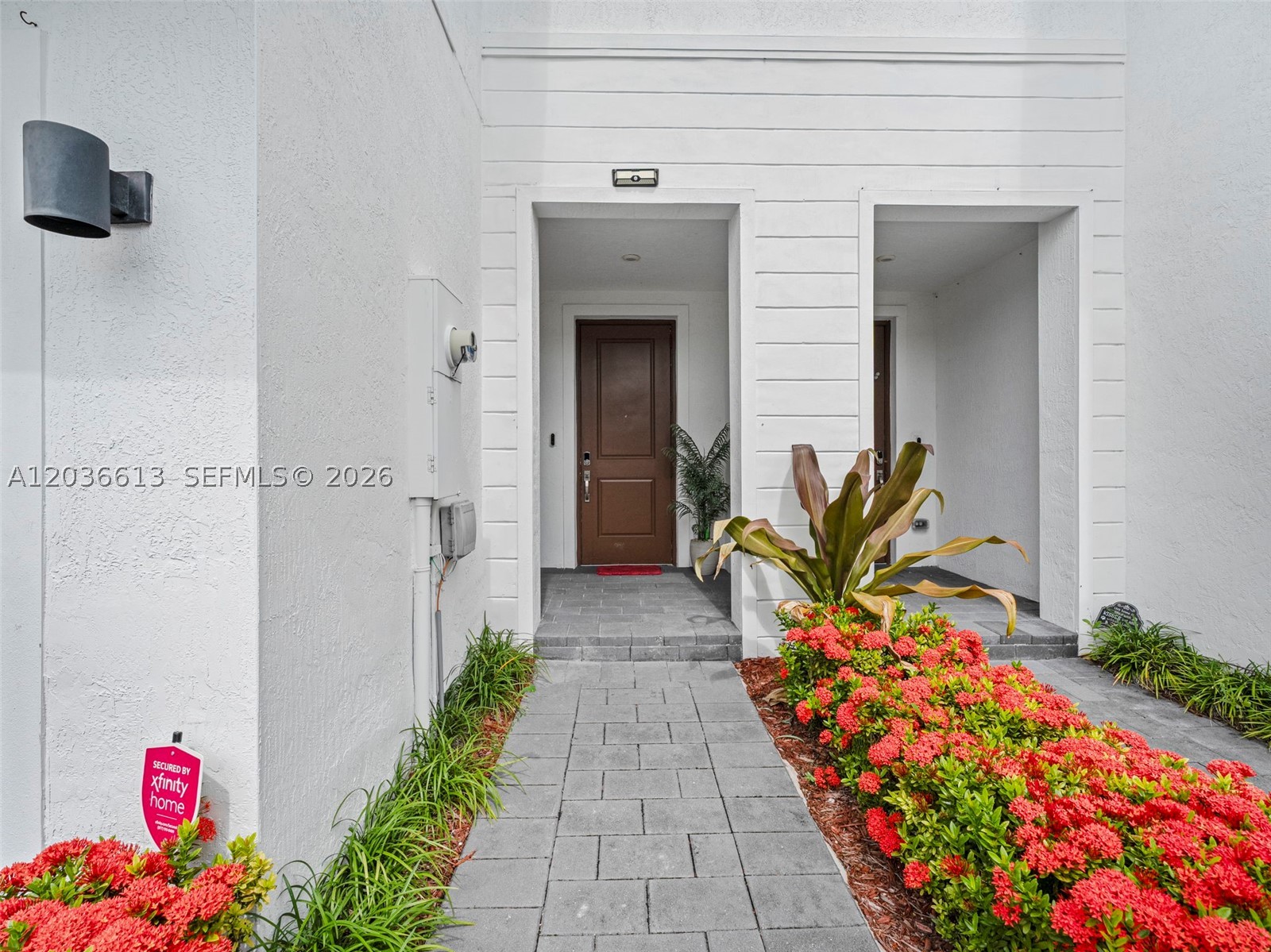 MC RESIDENTIAL - Residential Lease