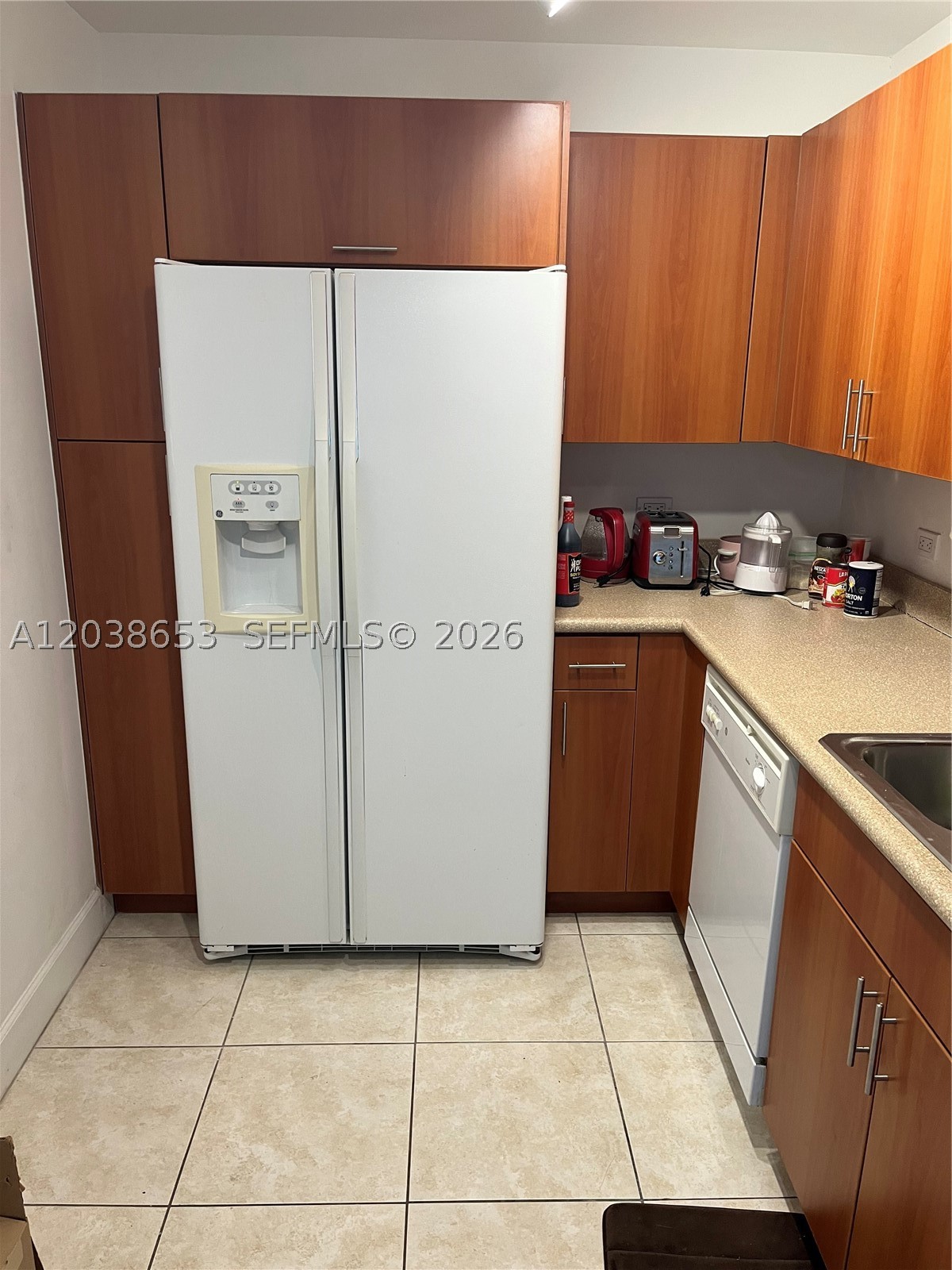 TREASURES ON THE BAY II C - Residential Lease