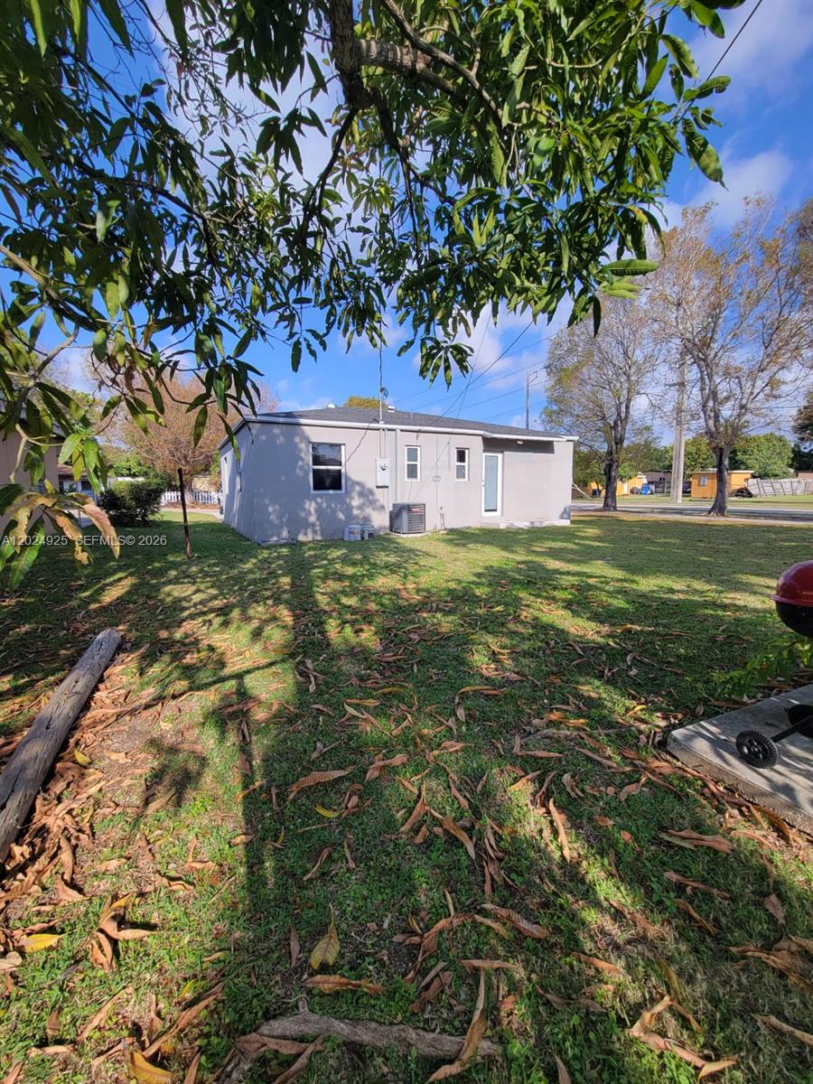 UNIVERSITY PARK - Residential Lease
