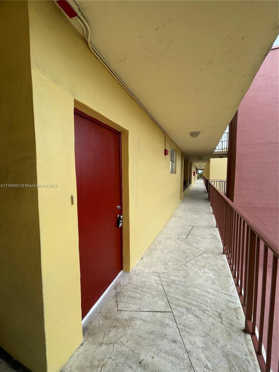 FERNWOODS CONDO NO 1 - Residential Lease