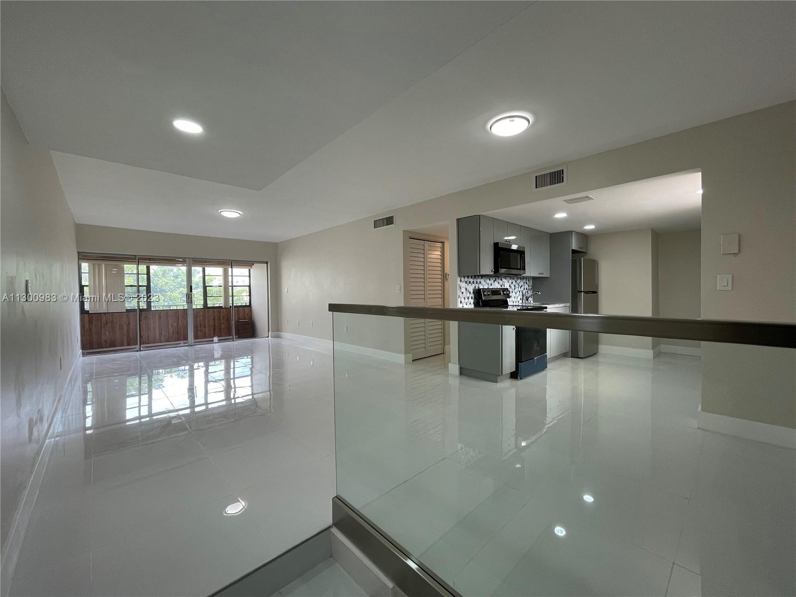 FERNWOODS CONDO NO 1 - Residential Lease