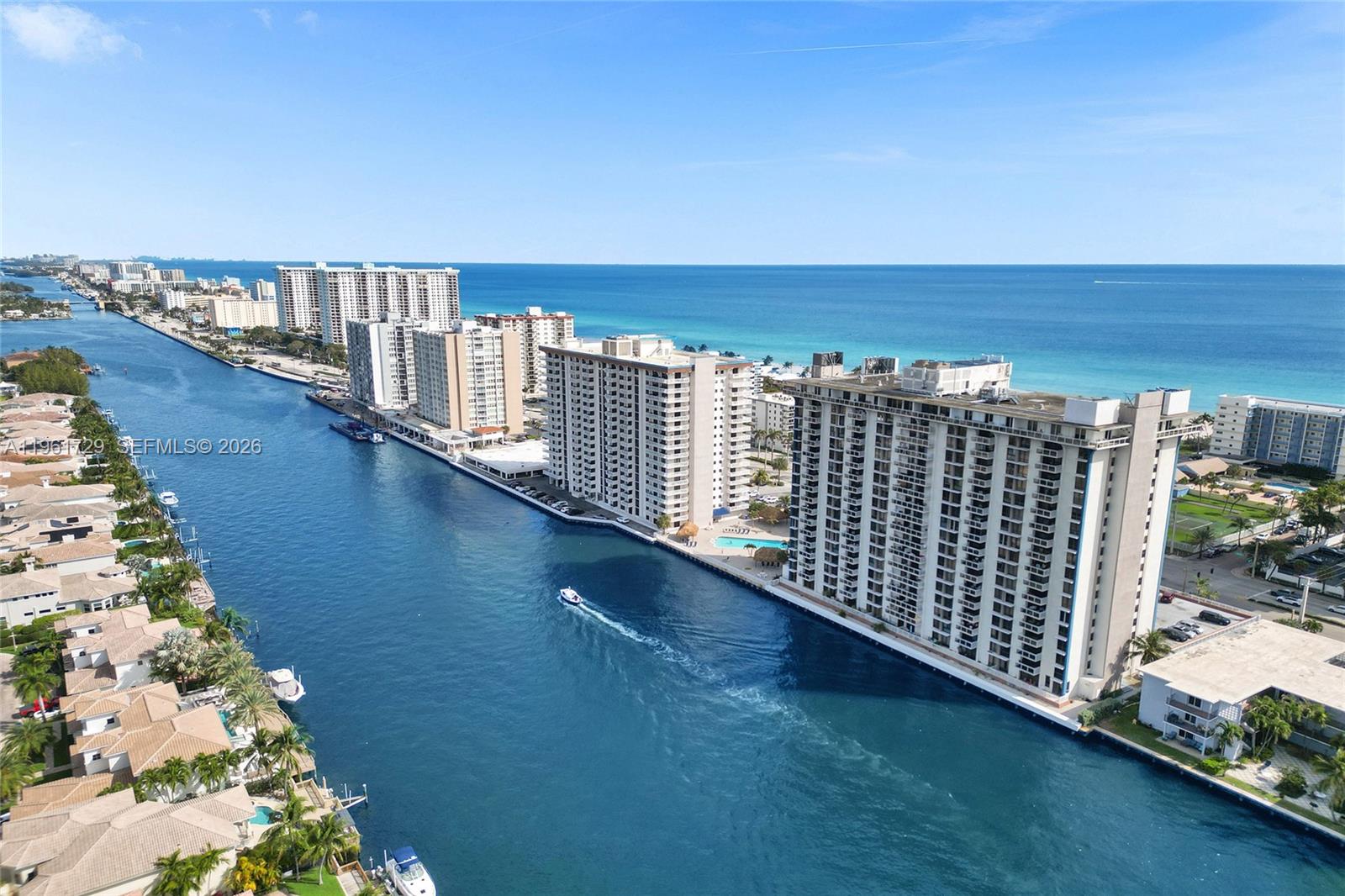 ALLINGTON TOWERS CONDO - Residential