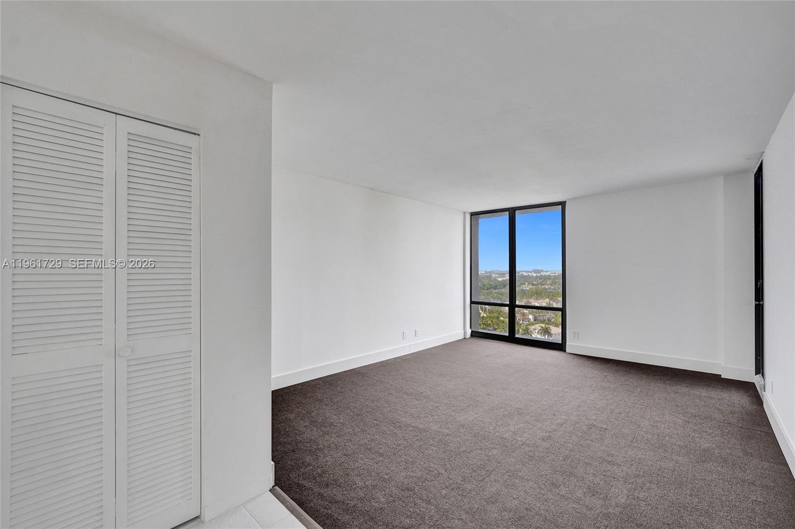ALLINGTON TOWERS CONDO - Residential