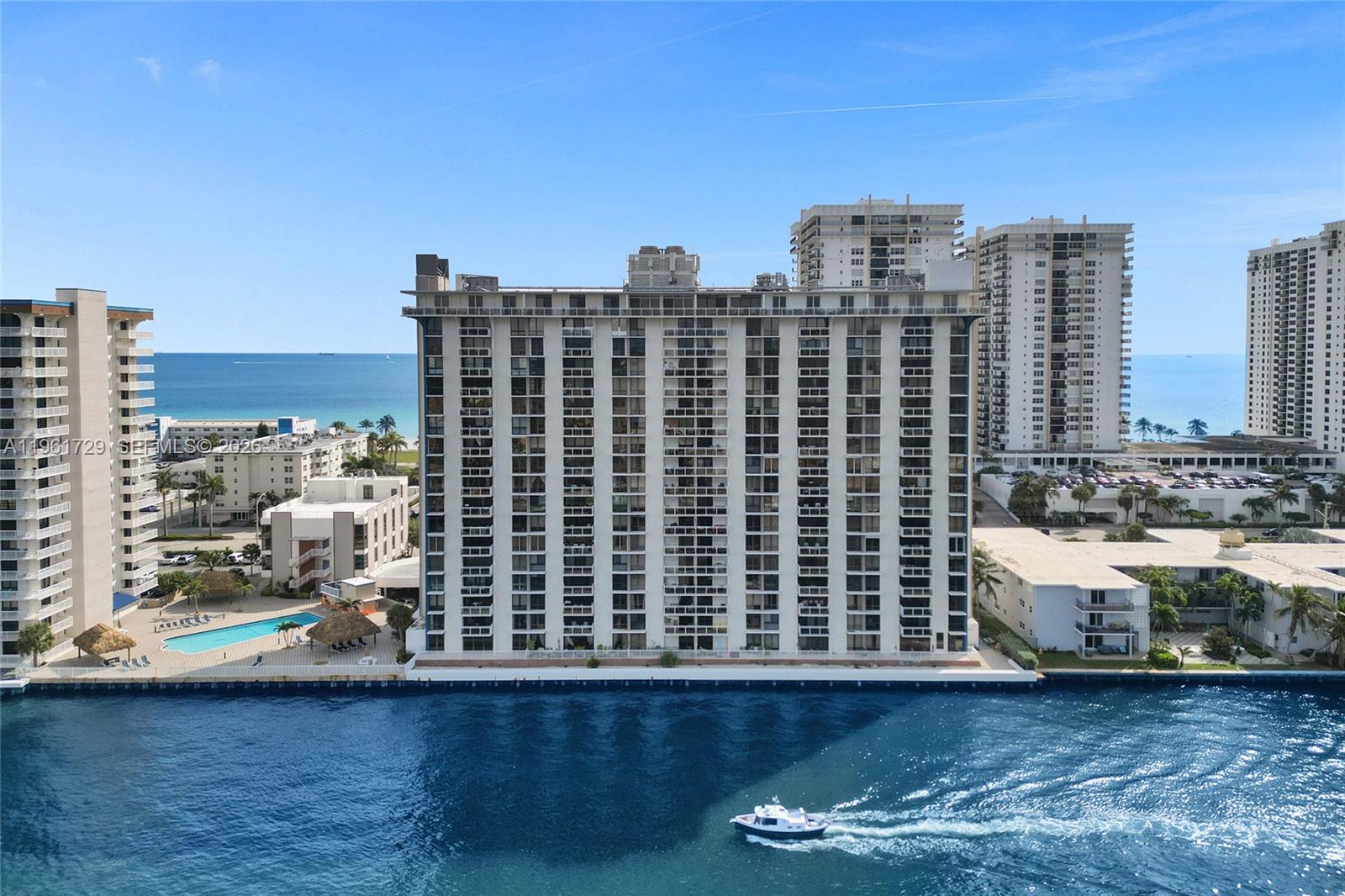 ALLINGTON TOWERS CONDO - Residential