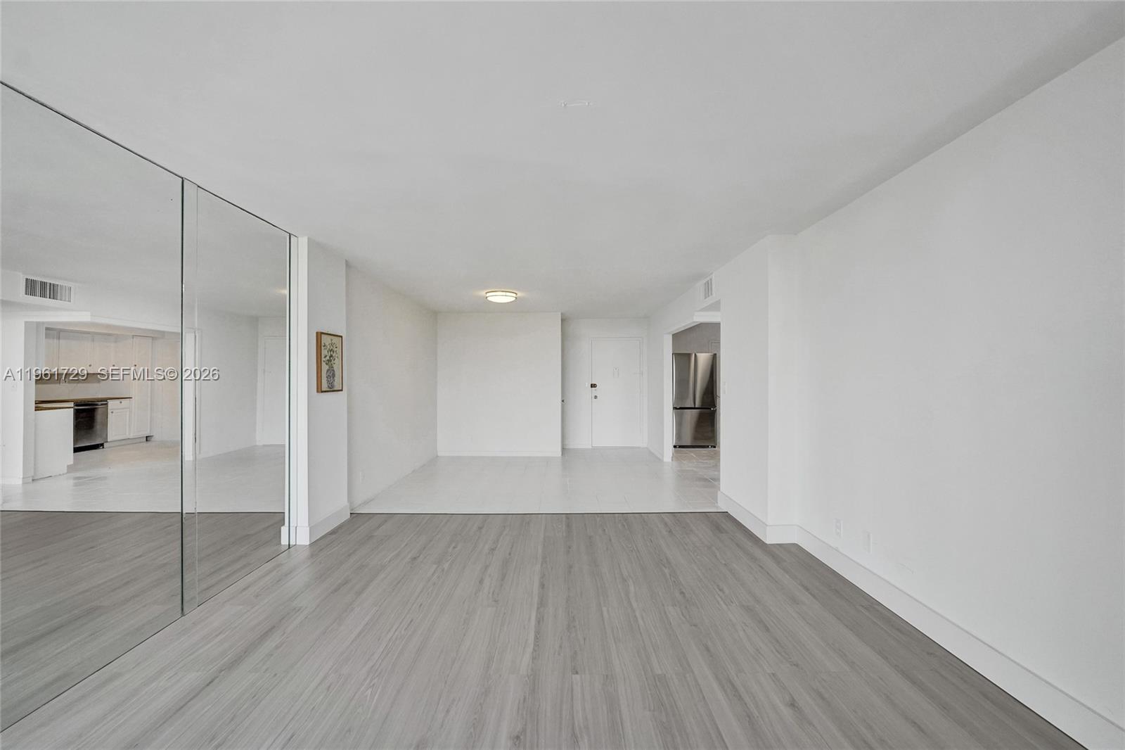 ALLINGTON TOWERS CONDO - Residential