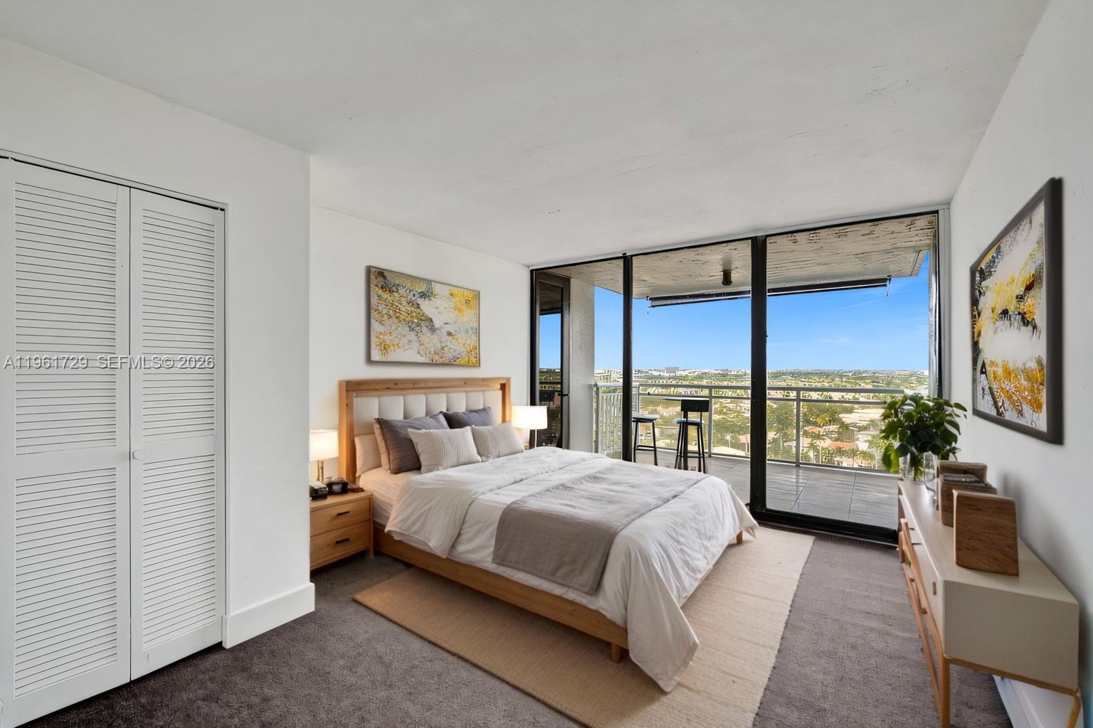 ALLINGTON TOWERS CONDO - Residential