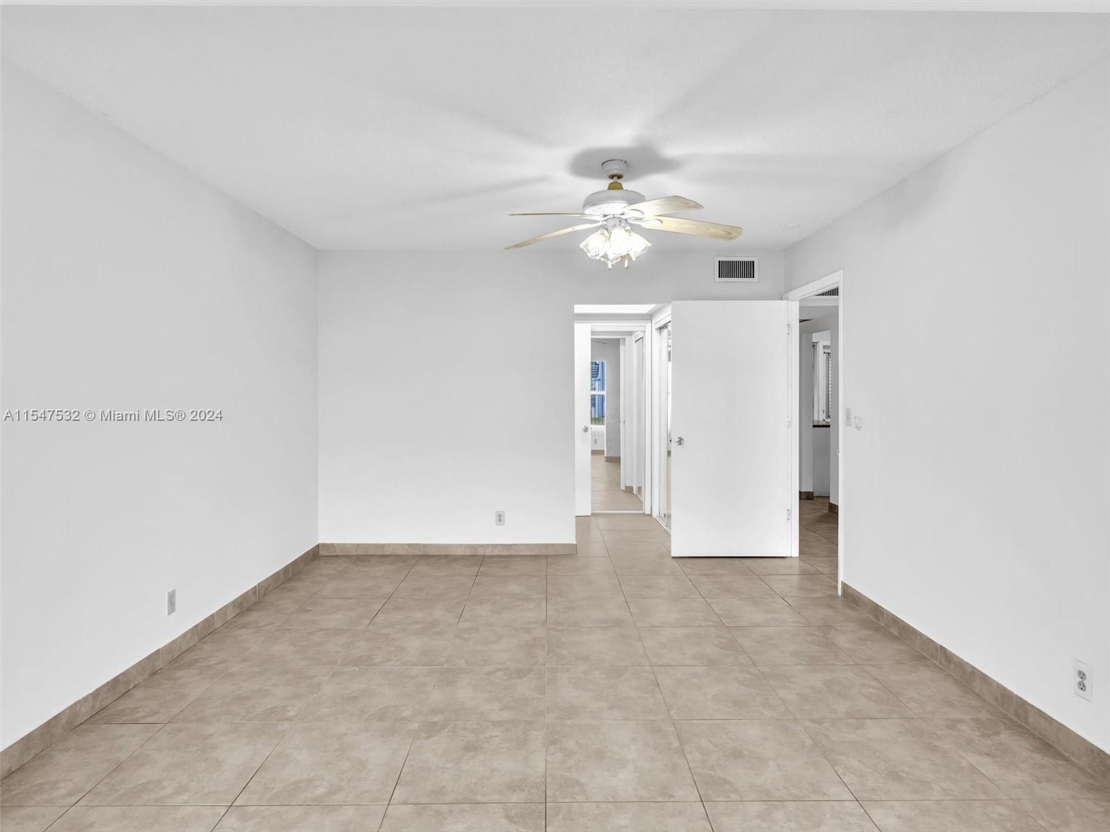SHERIDAN LAKES CONDO APTS - Residential