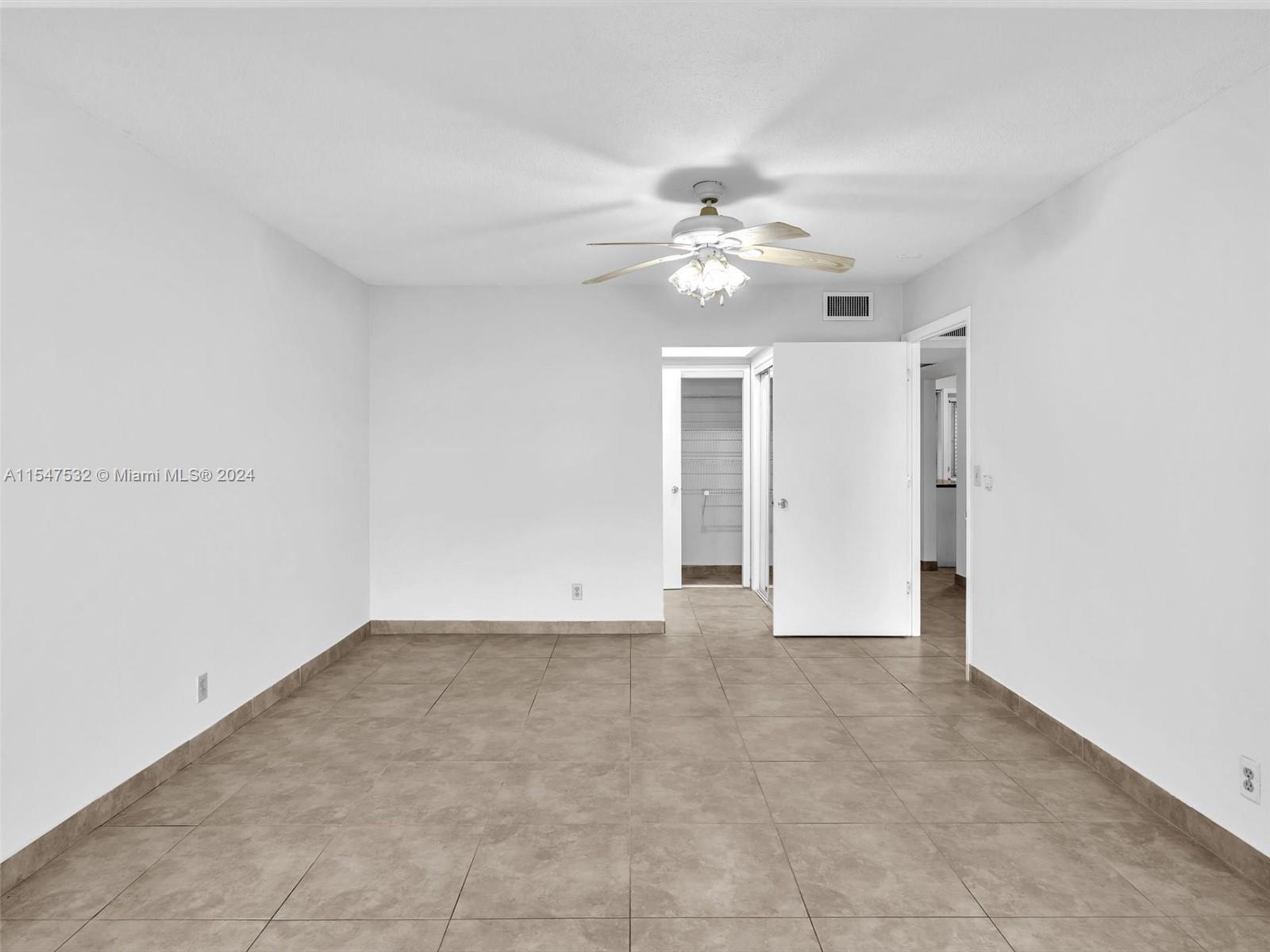 SHERIDAN LAKES CONDO APTS - Residential