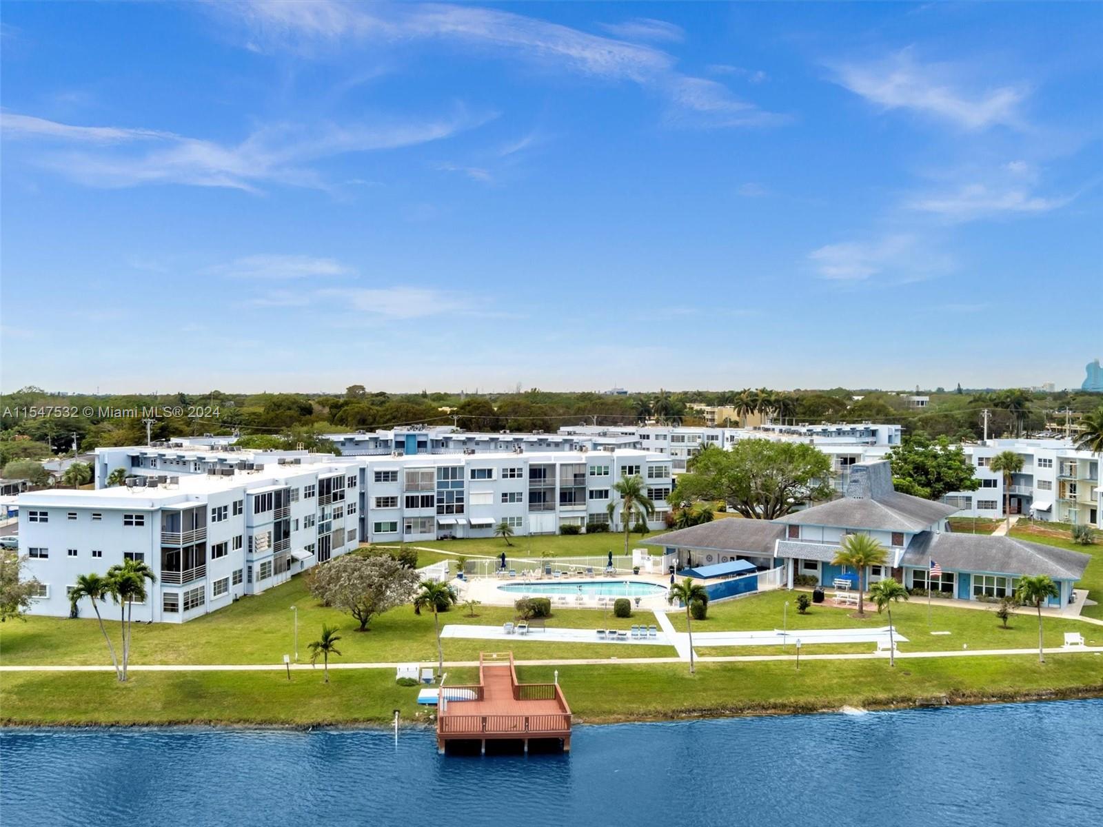 SHERIDAN LAKES CONDO APTS - Residential