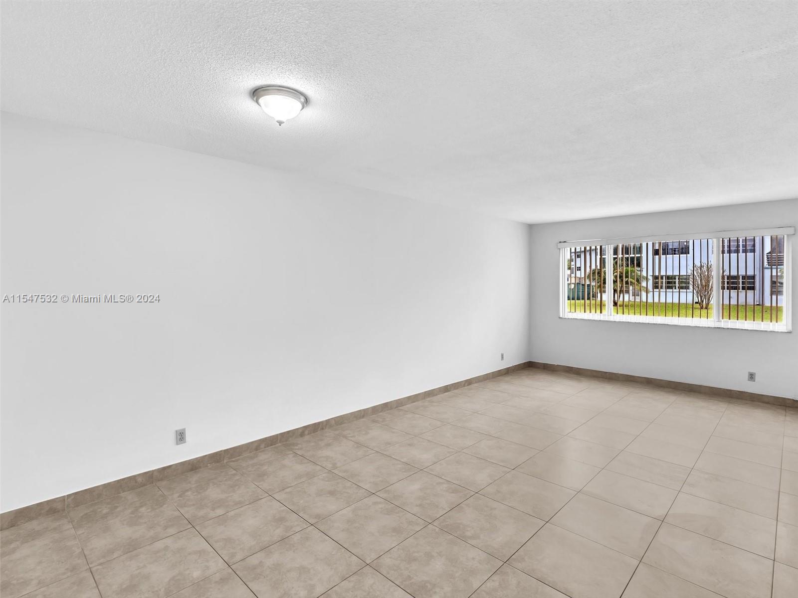 SHERIDAN LAKES CONDO APTS - Residential
