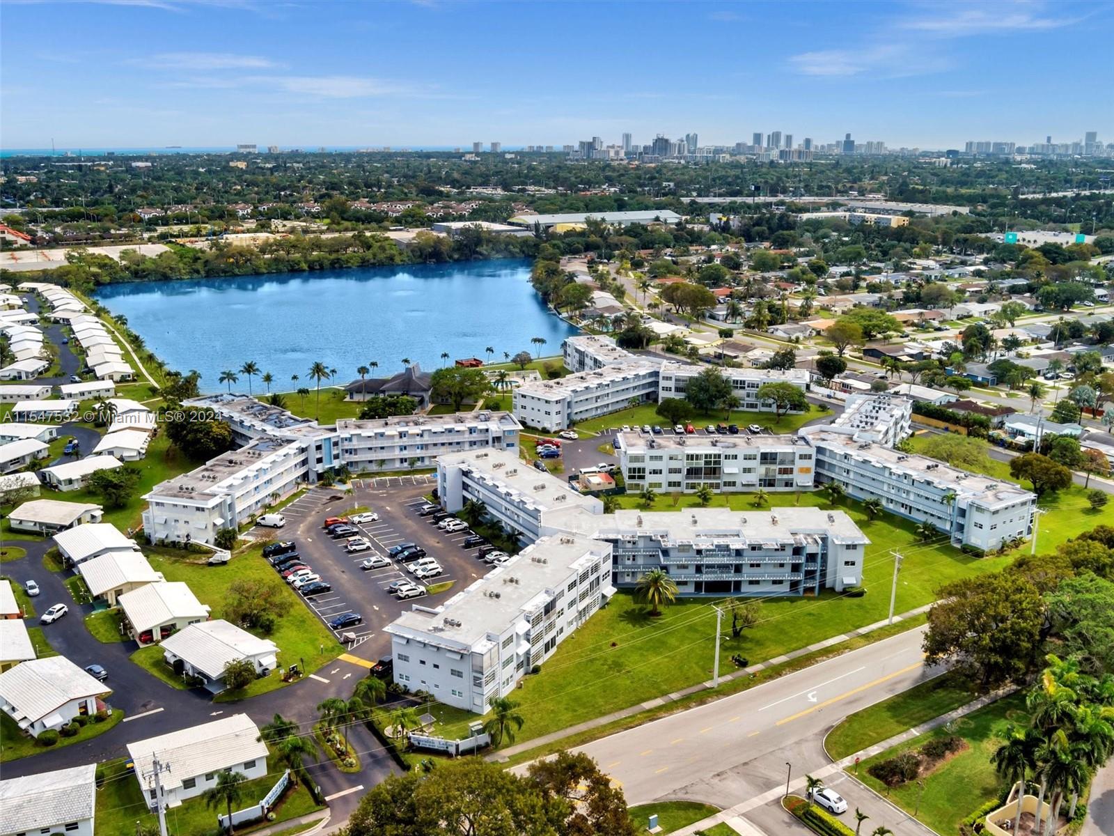 SHERIDAN LAKES CONDO APTS - Residential