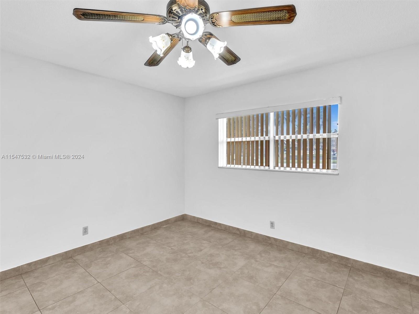 SHERIDAN LAKES CONDO APTS - Residential