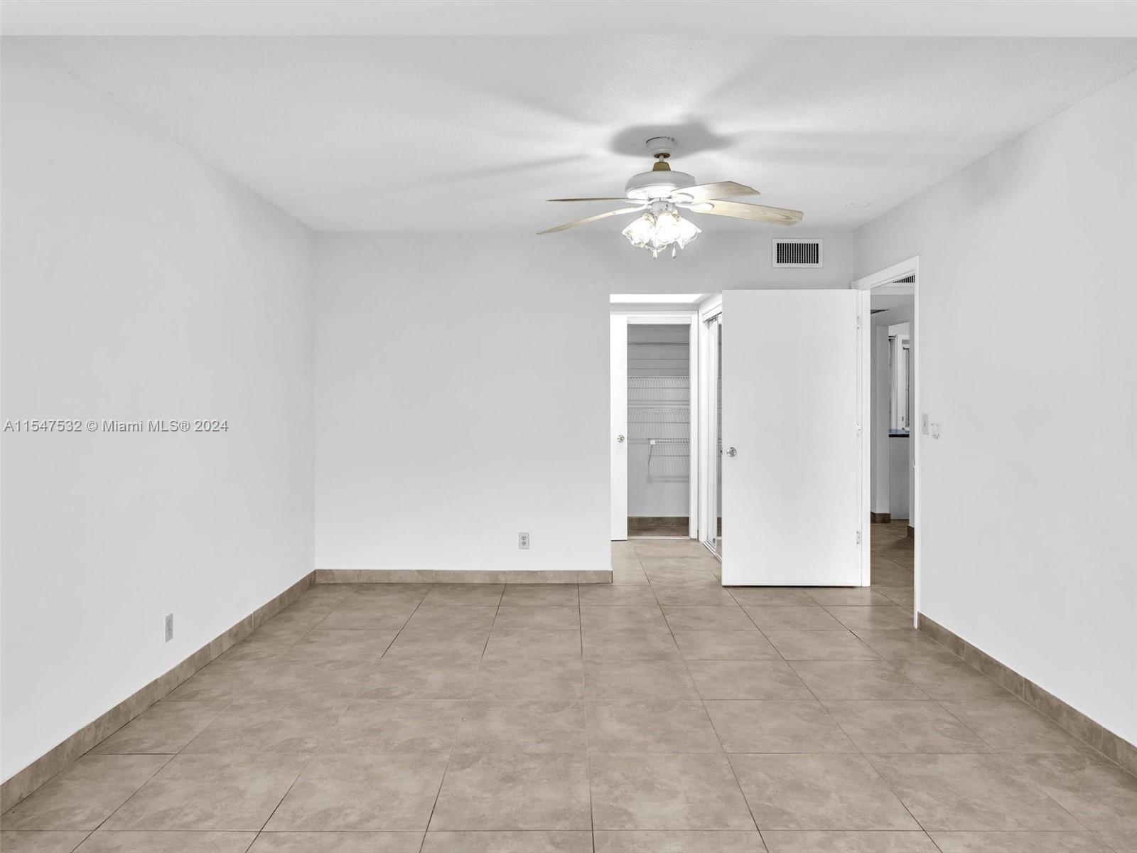 SHERIDAN LAKES CONDO APTS - Residential