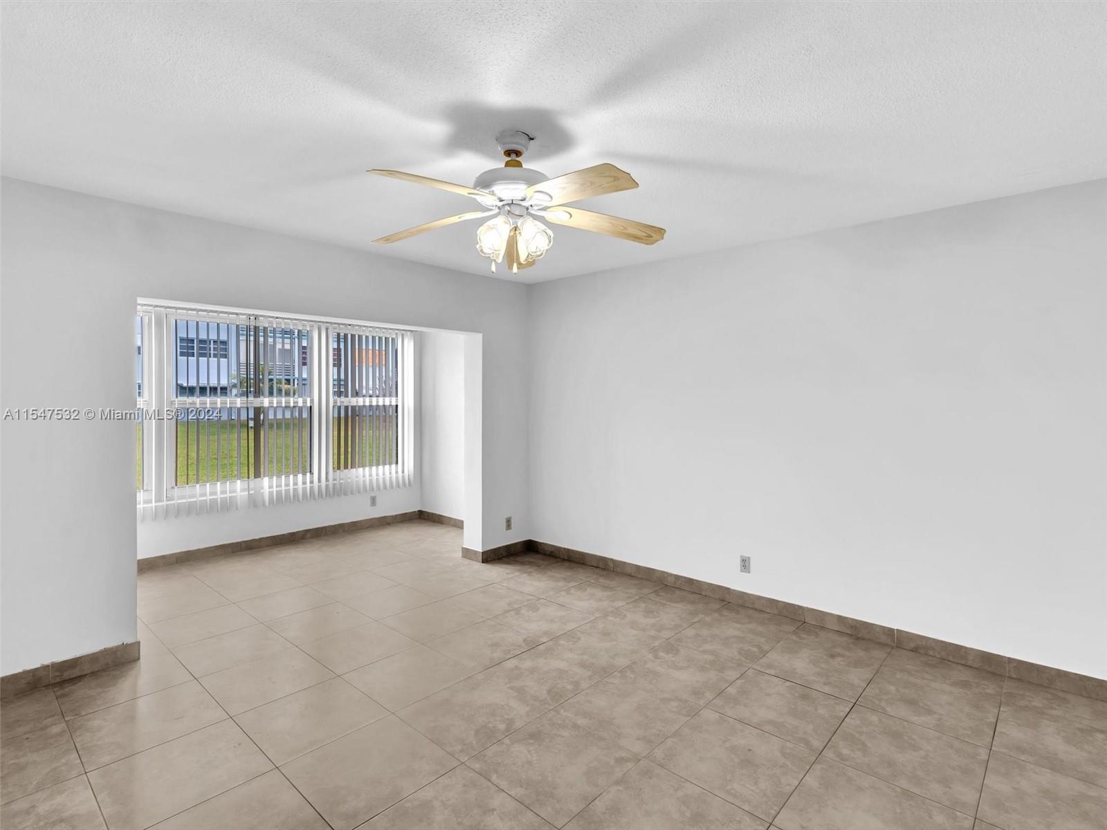 SHERIDAN LAKES CONDO APTS - Residential